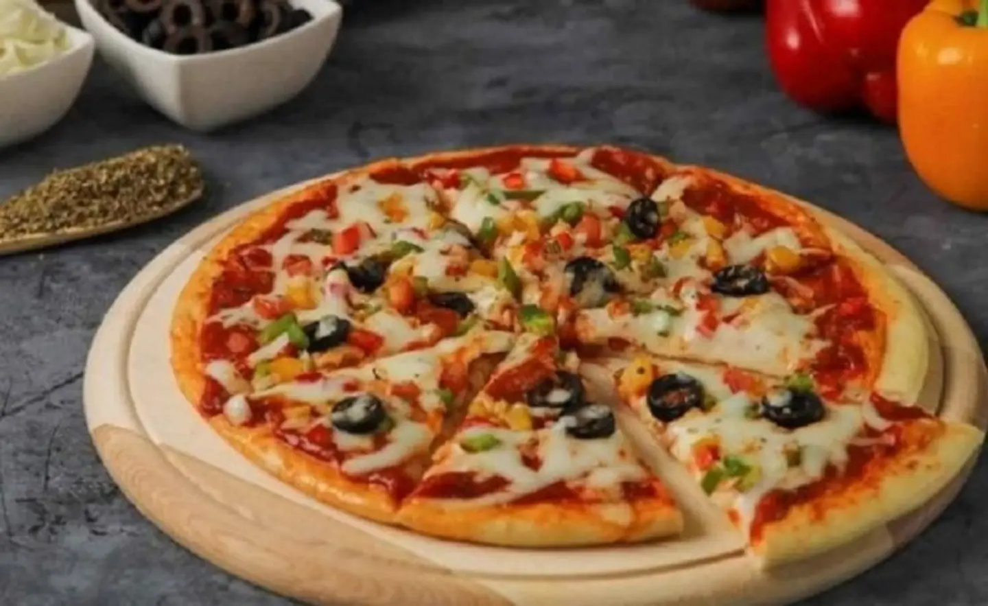 Large Vegetable Pizza