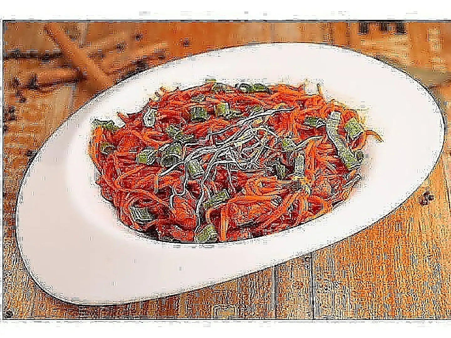 مكرونة صوص احمر