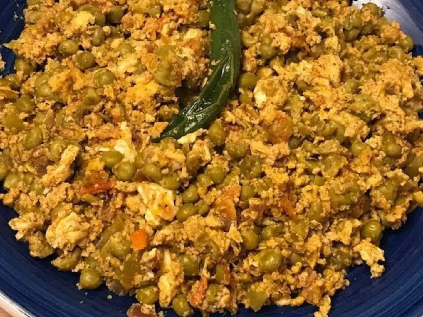 Peas With Egg