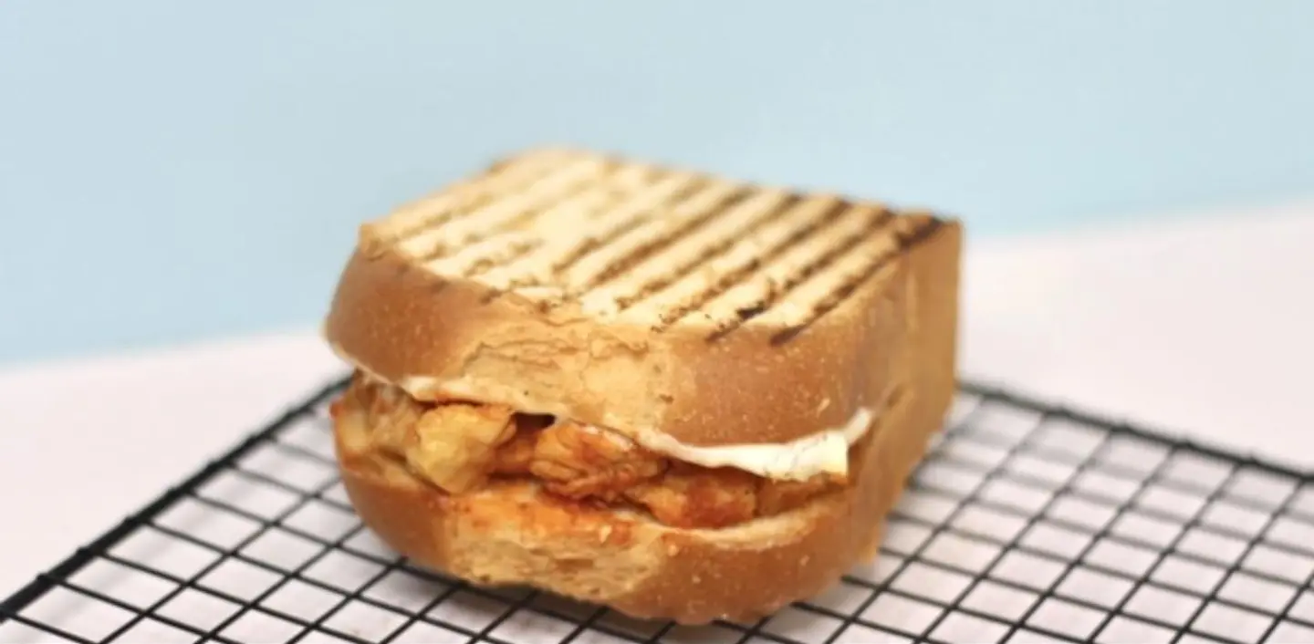 Chicken Mgalgal Sandwich