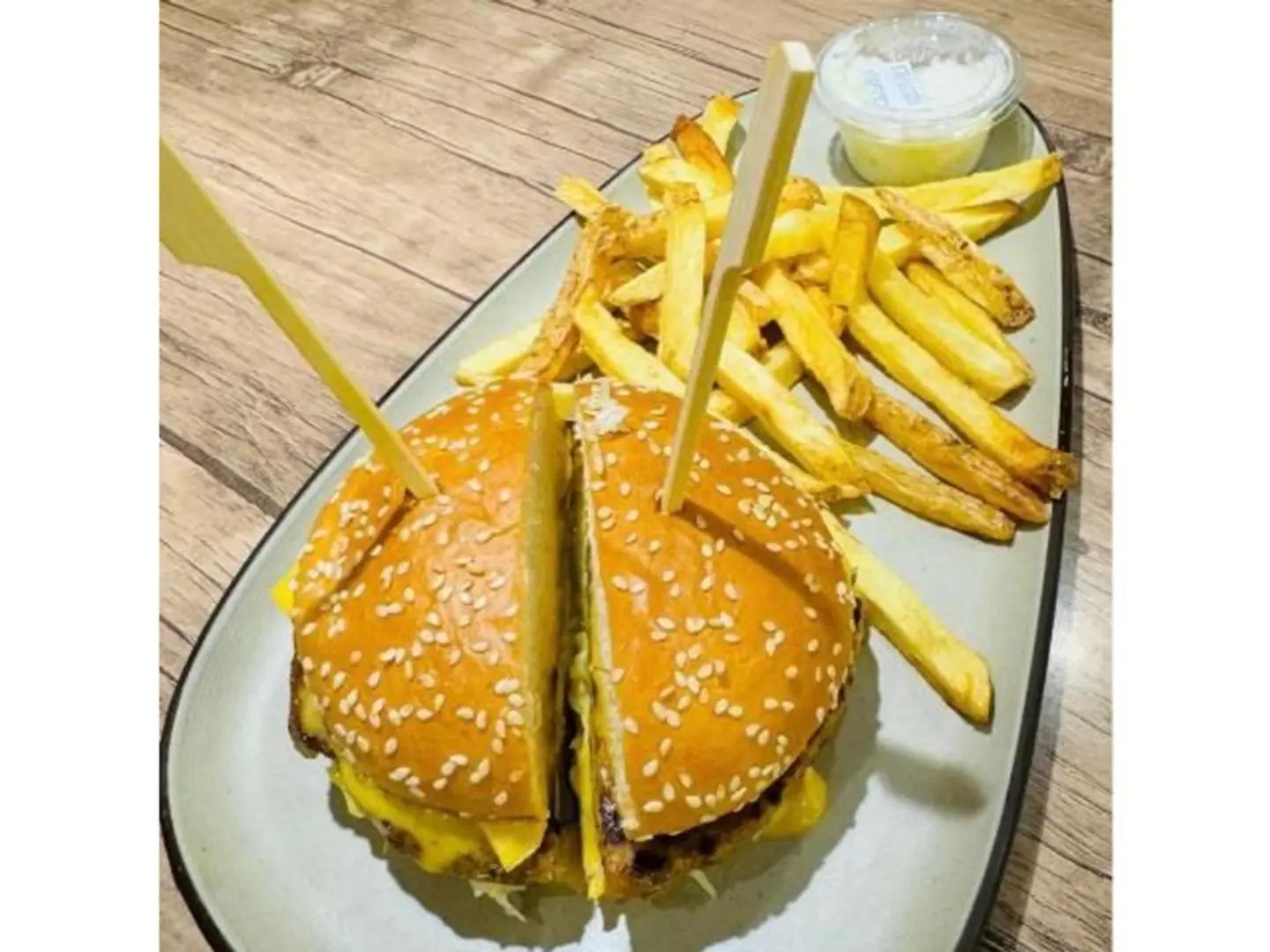 Classic Chicken Burger