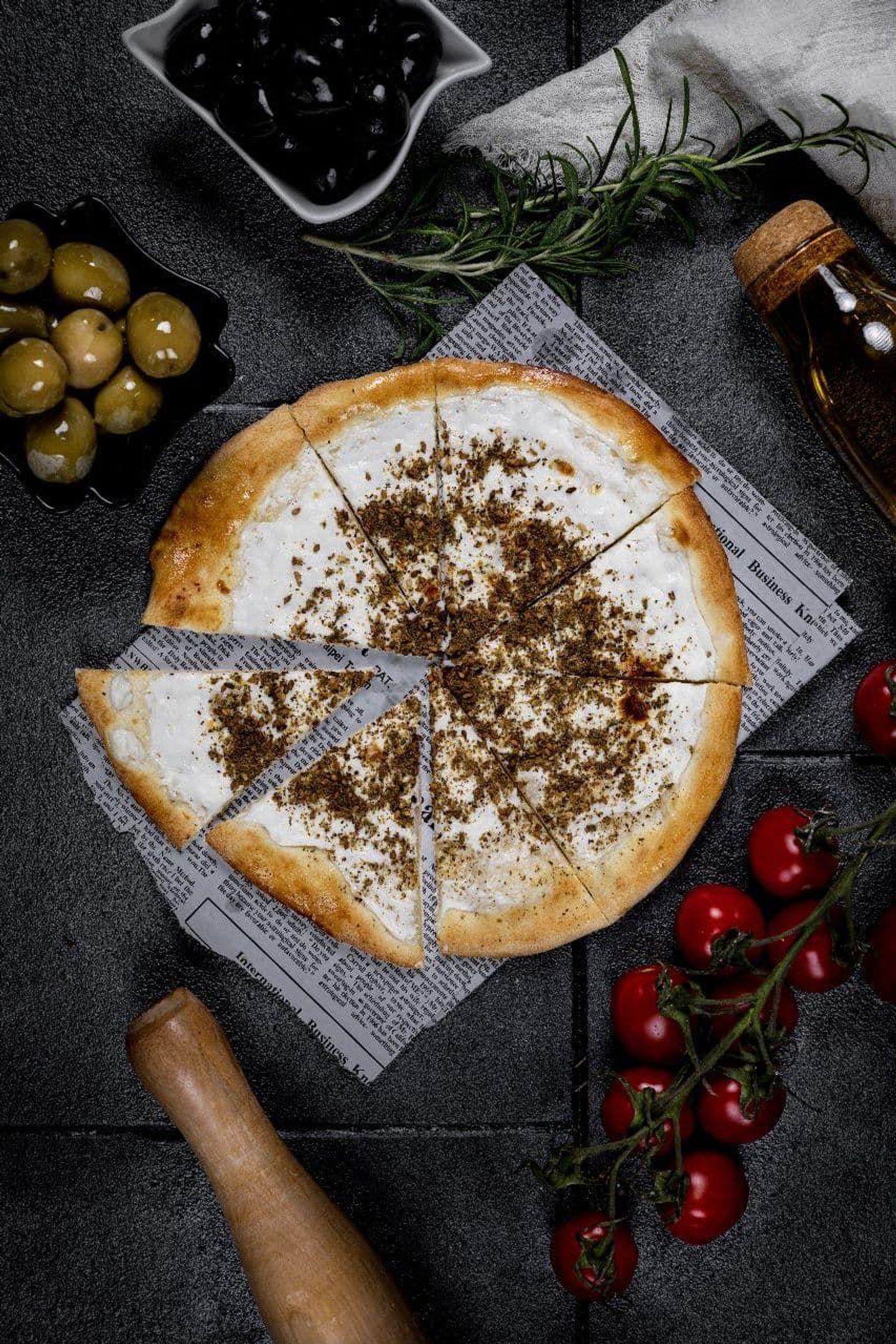 Round Labnah With Thyme