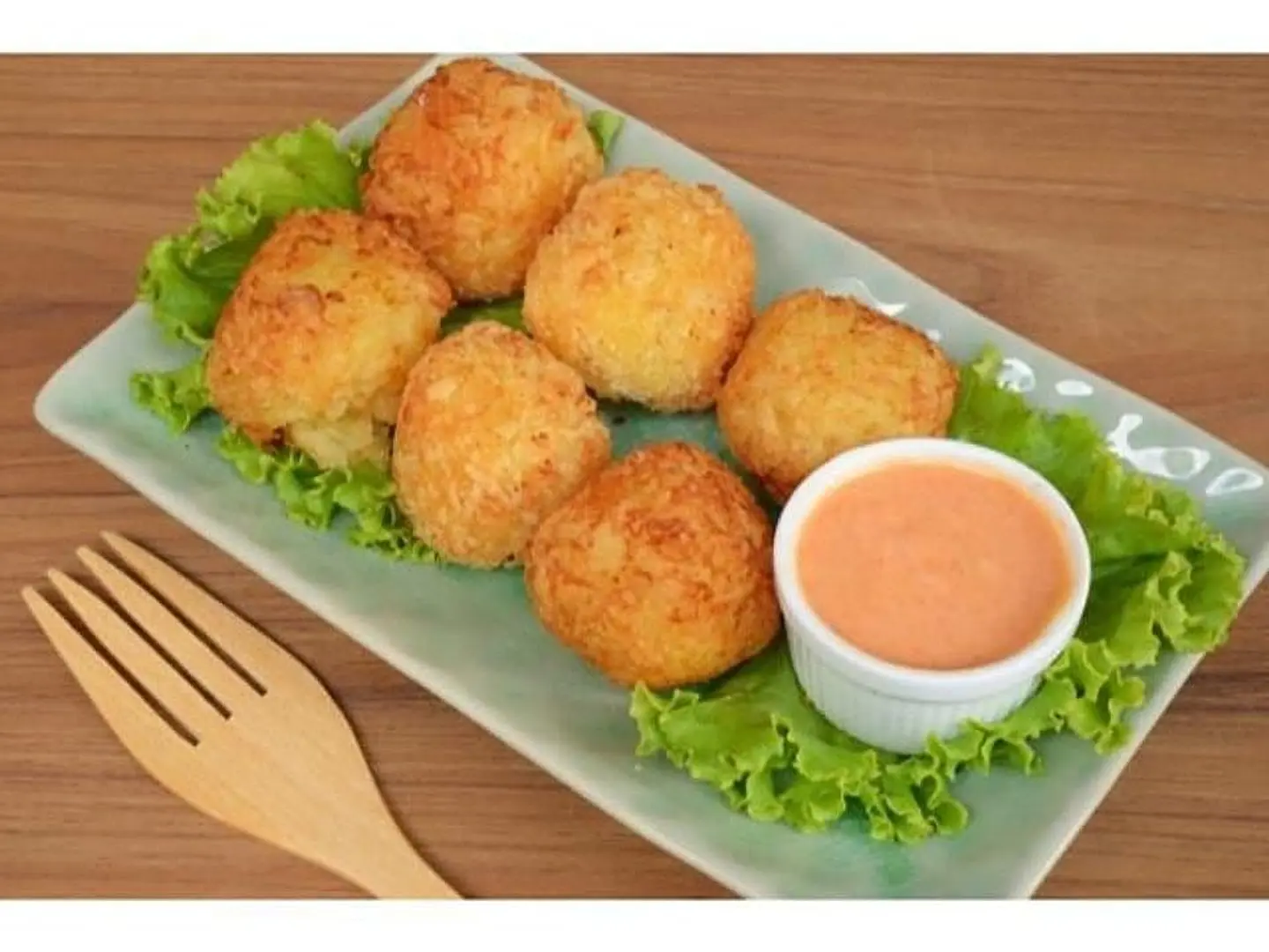 Tempura Balls With Cheese Sauce