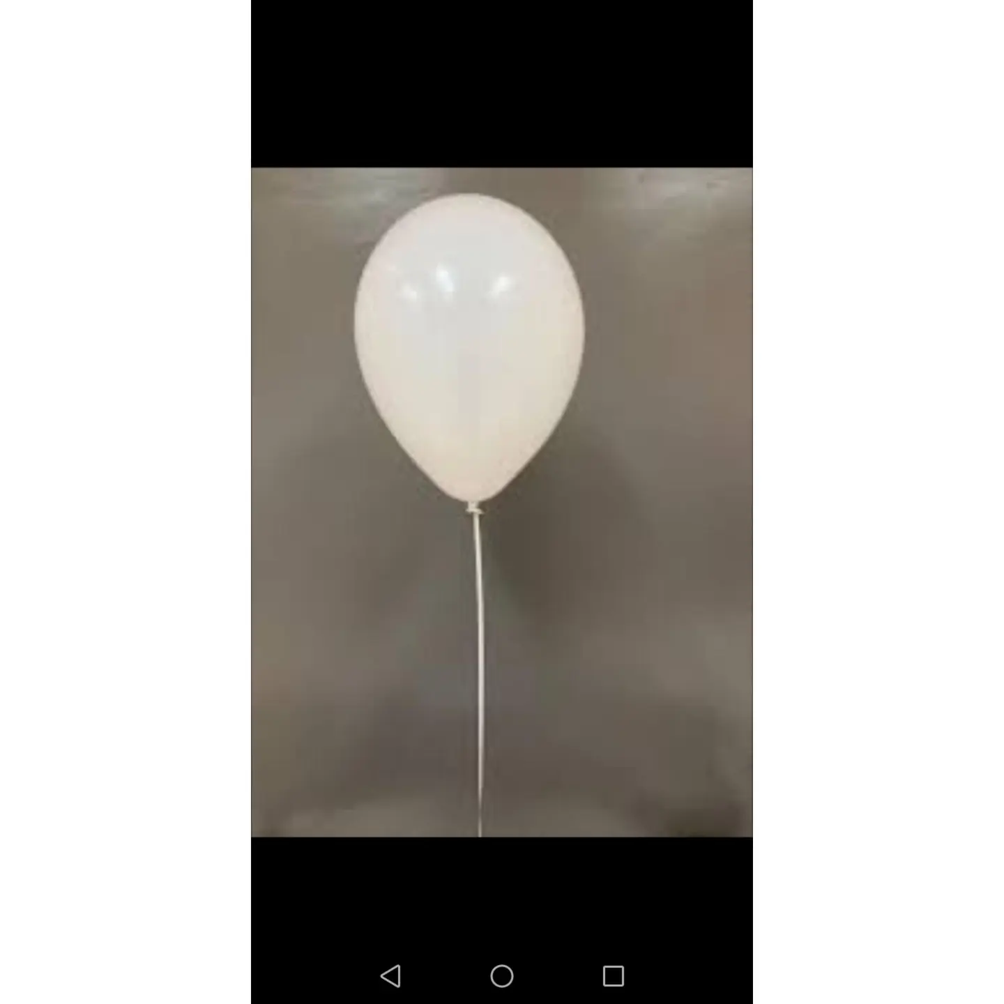 بالون شفاف