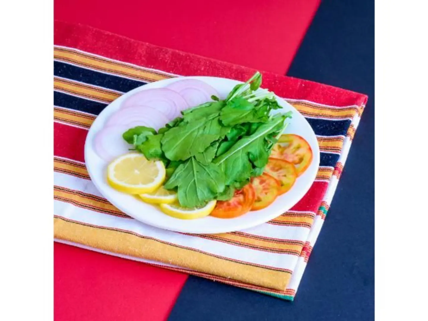 Tomato Salad With Onion