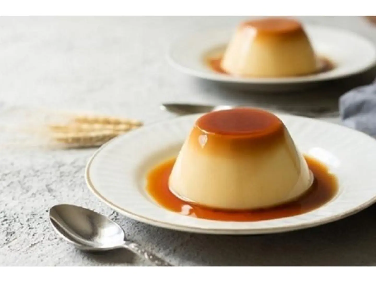 Small Caramel Cups, 8 Pieces