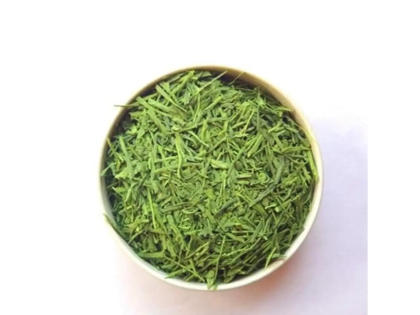 شاي السينتشا الياباني بنكهة العنب