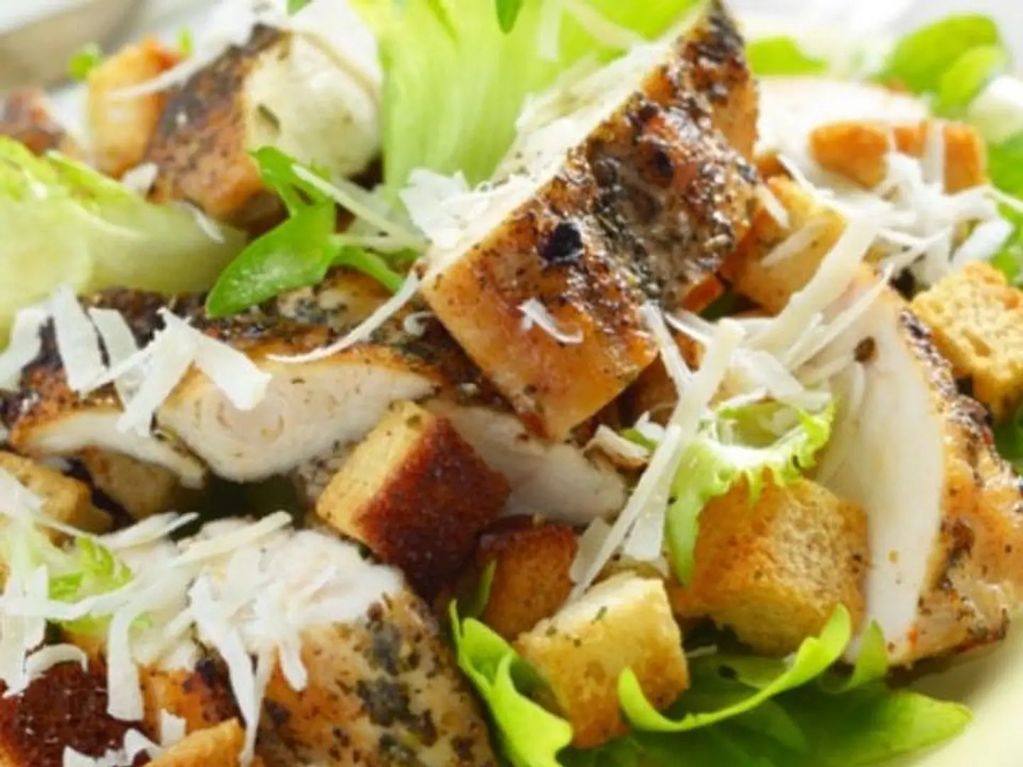 سلطة تكا مدخن