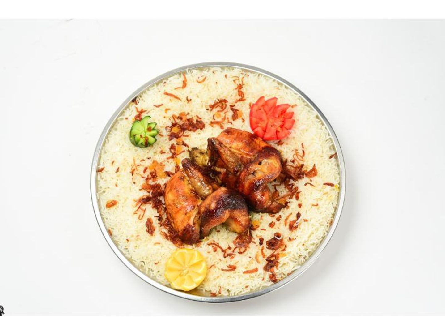دجاج كاملة شواية مع أرز بيشاور