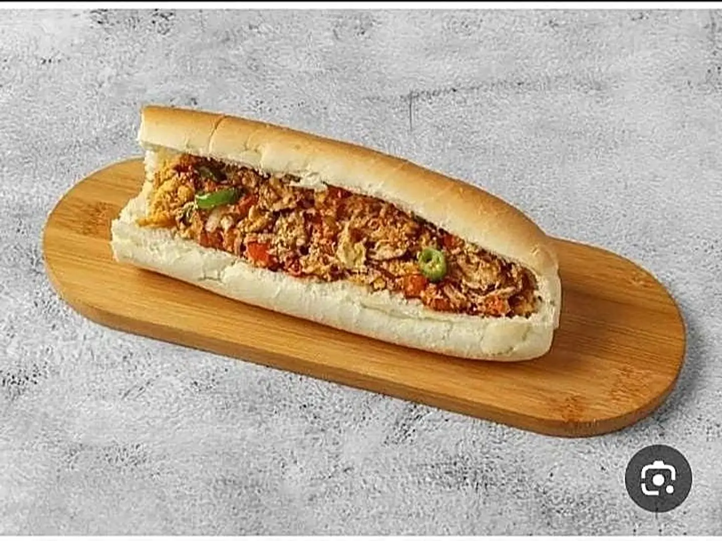 ساندوتش تونه مع الجبن