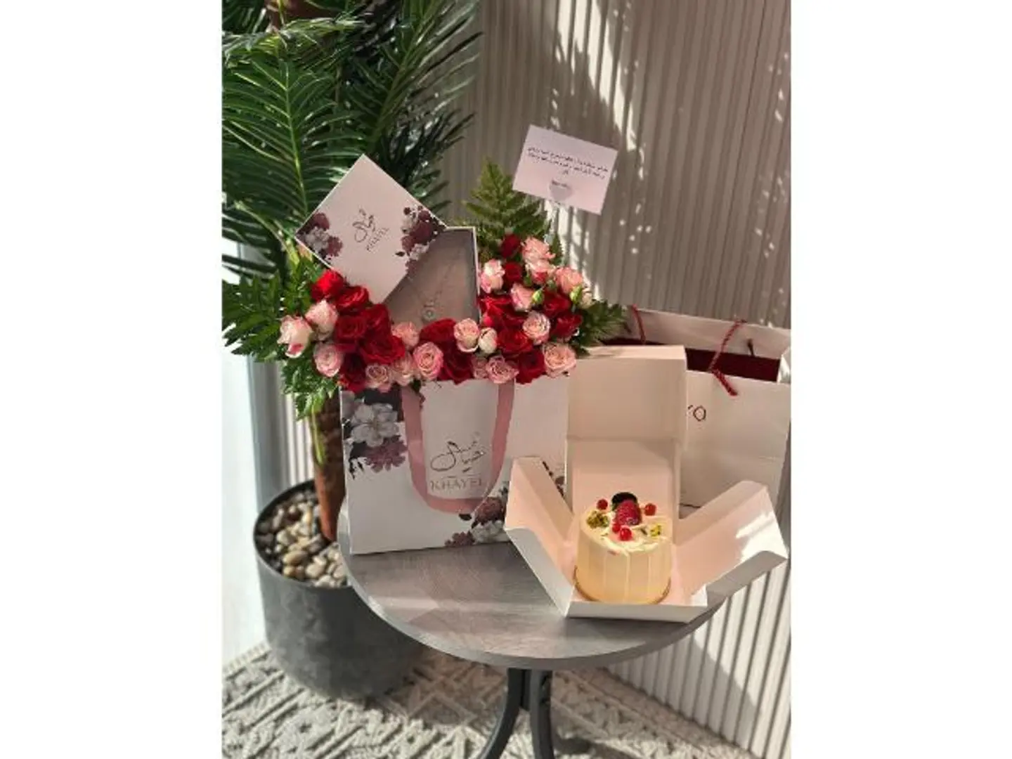 Silver Rose Cake Chain 2