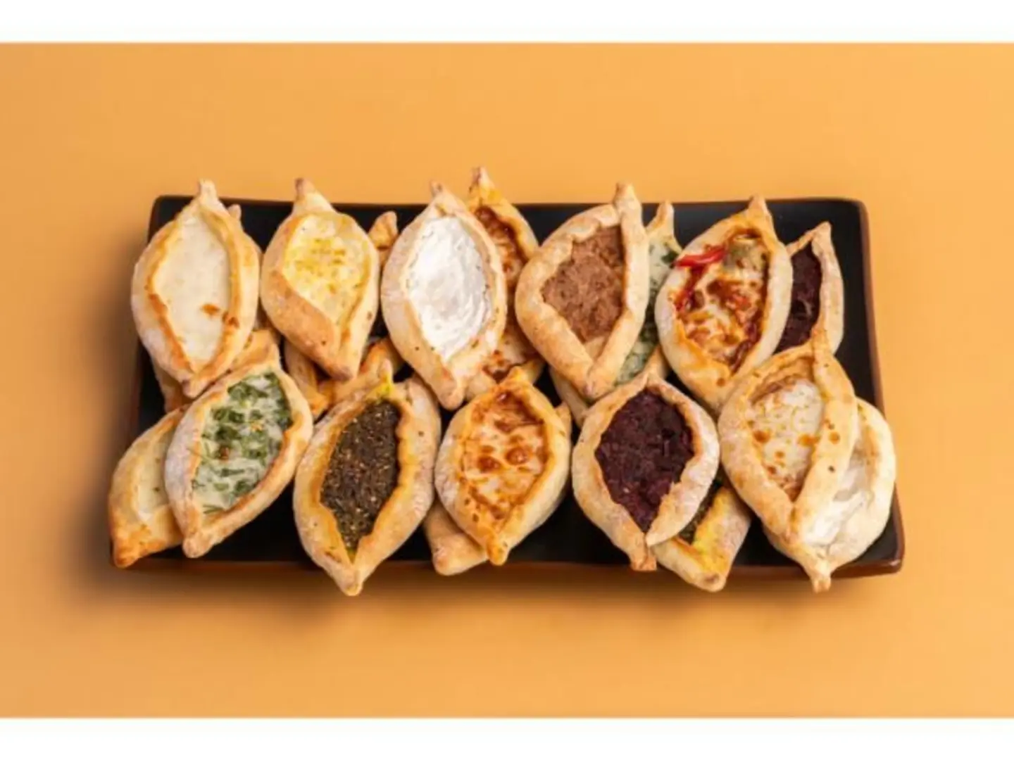 صحن قوارب مشكل