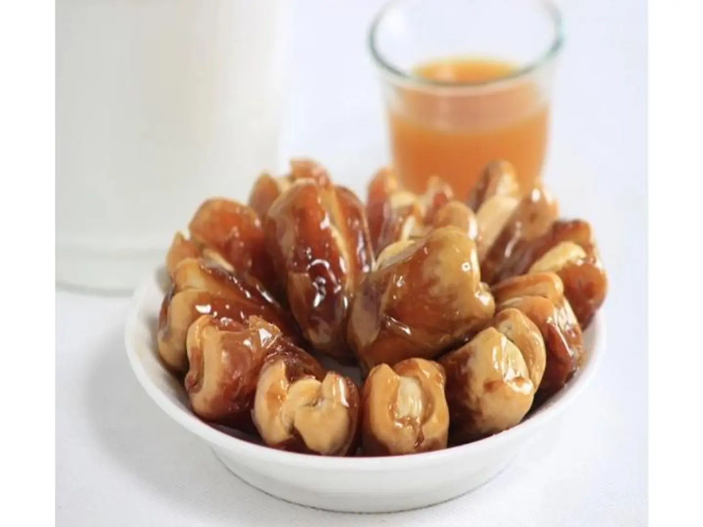 صقعي بالكاجو عسل