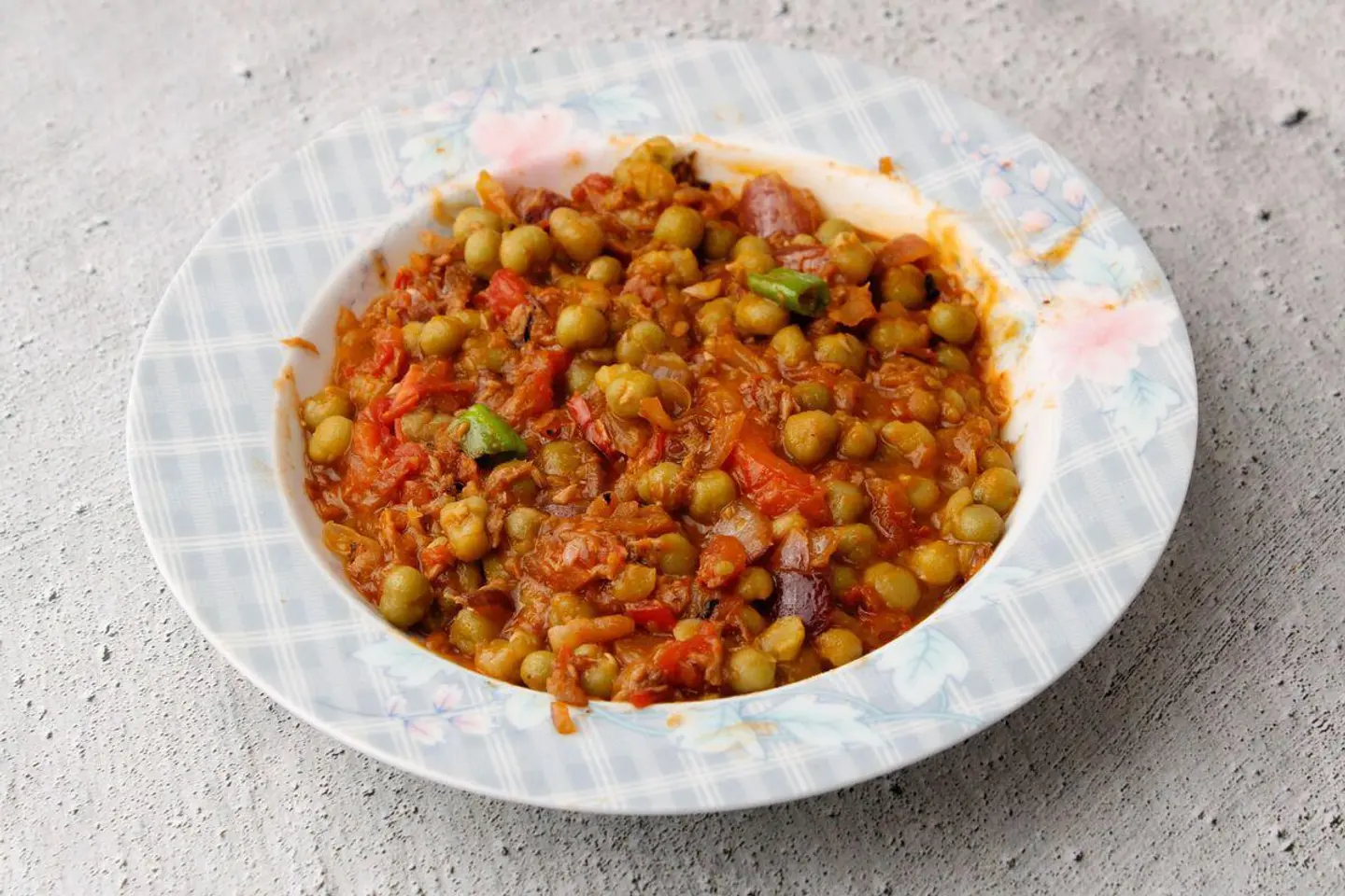 صحن بازلاء بالتونة