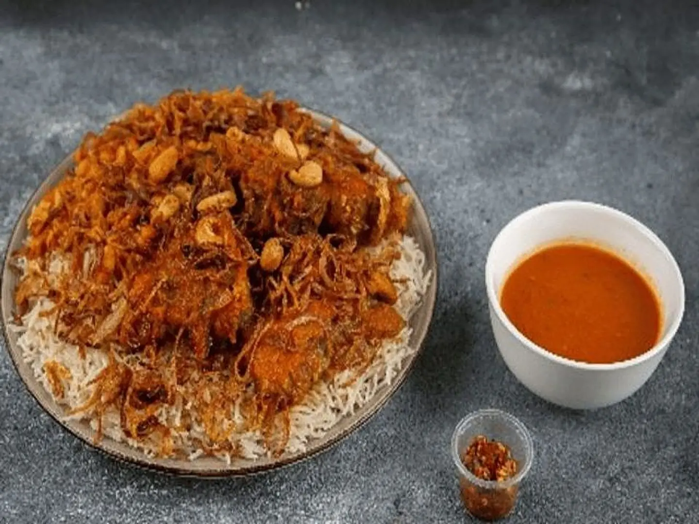 غوزي لحم