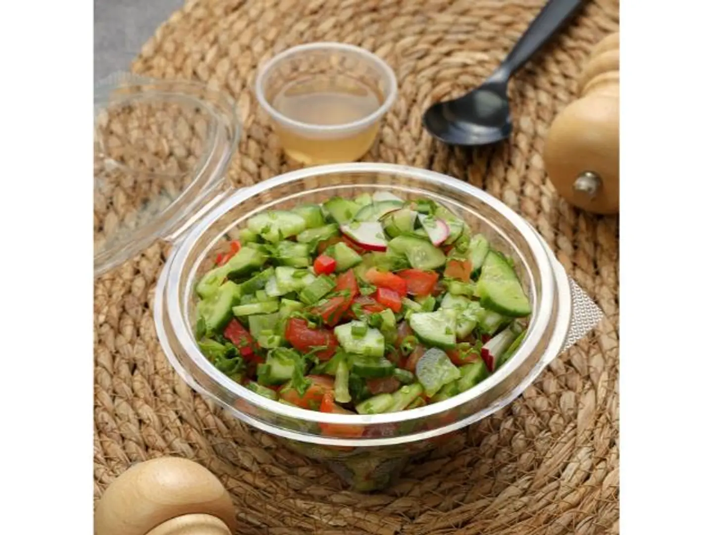 سلطة خضراء
