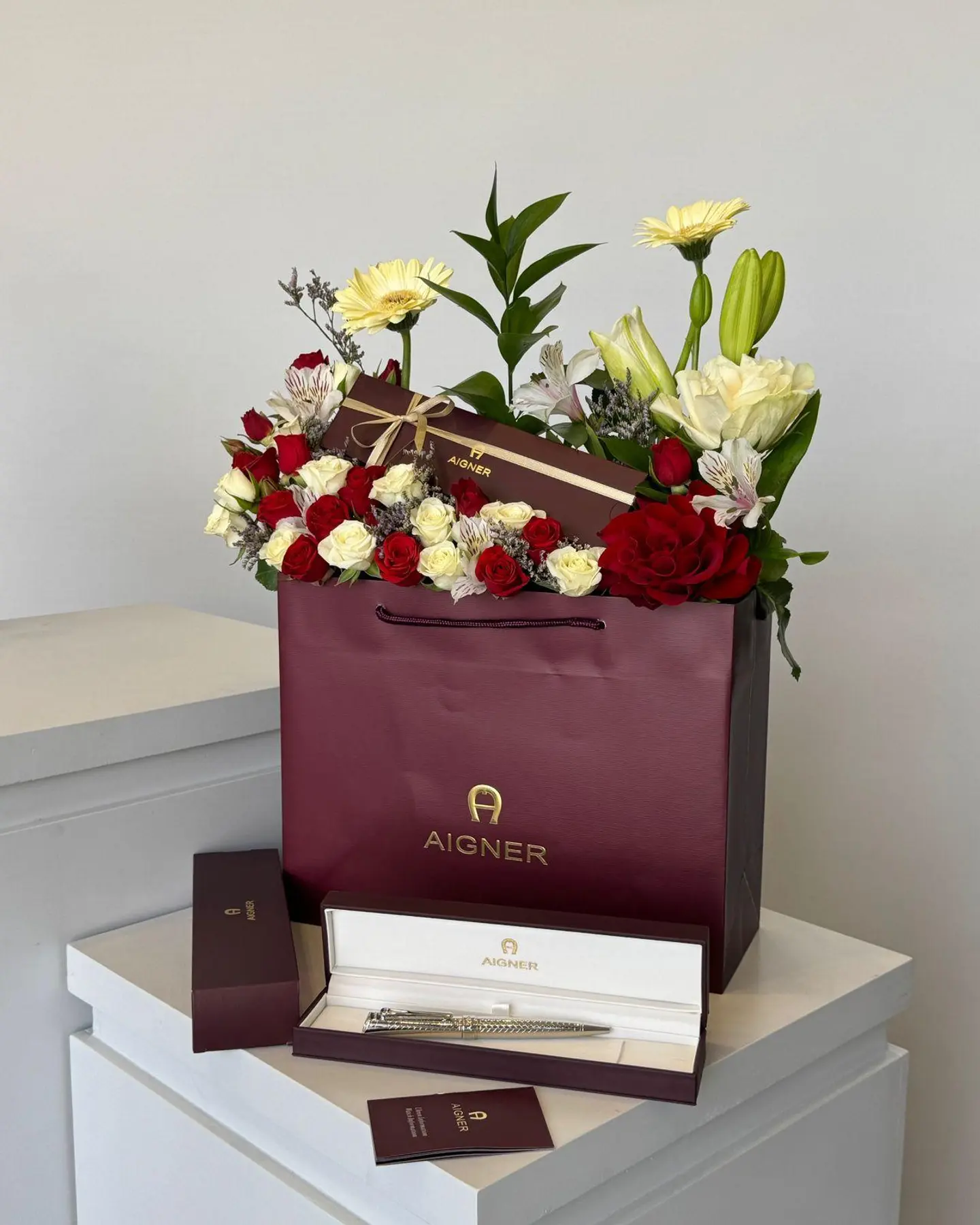 Silver Agner Pencil With Natural Rose 102