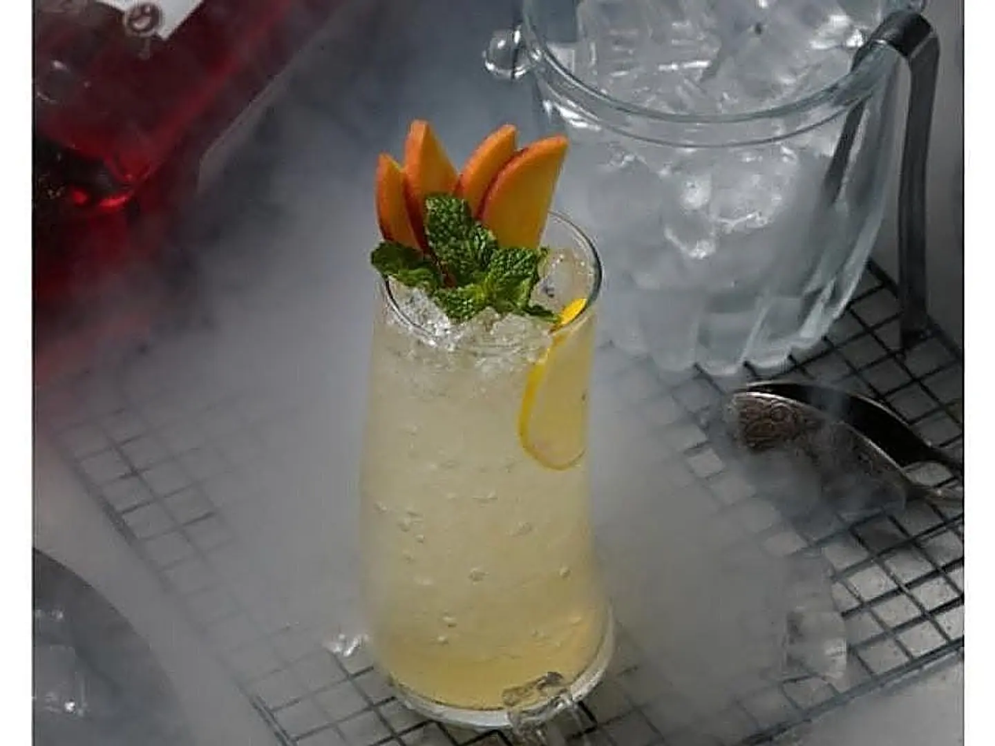 موهيتو ماجستيك خوخ