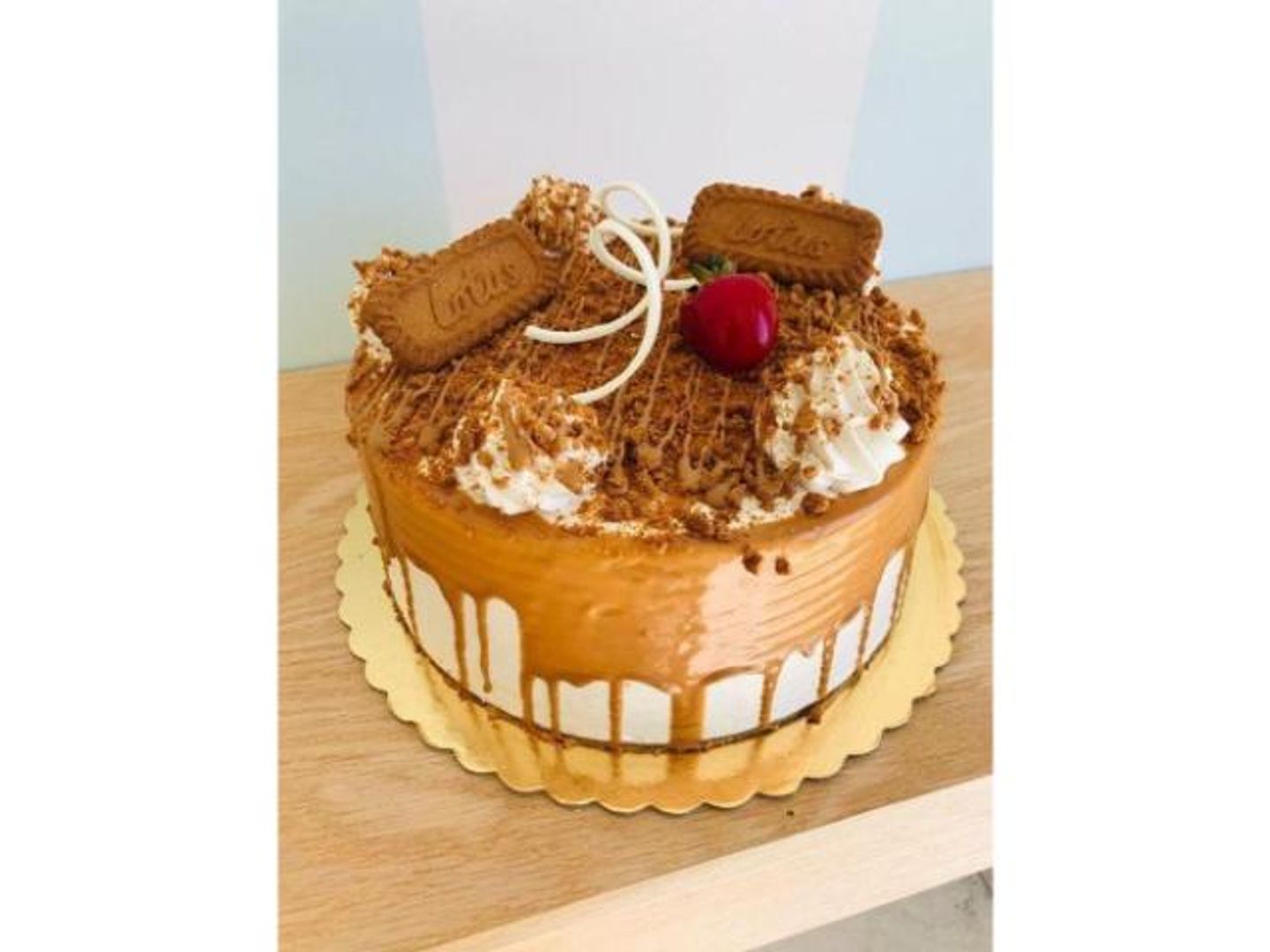 Lotus Cake