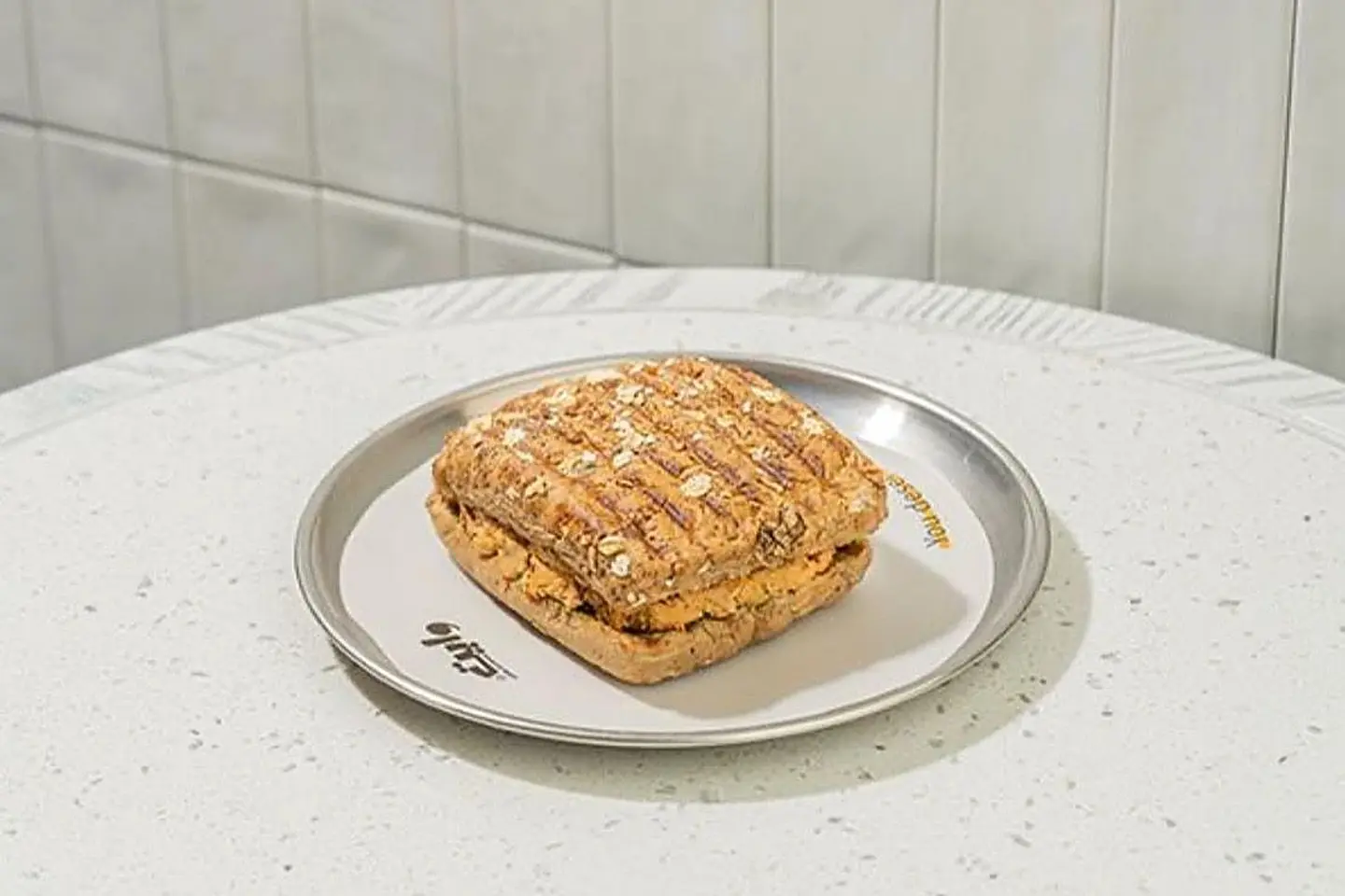 ساندويش التونا