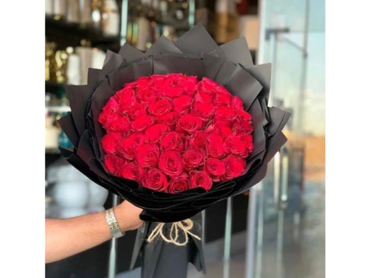 الفخامة الحمراء
