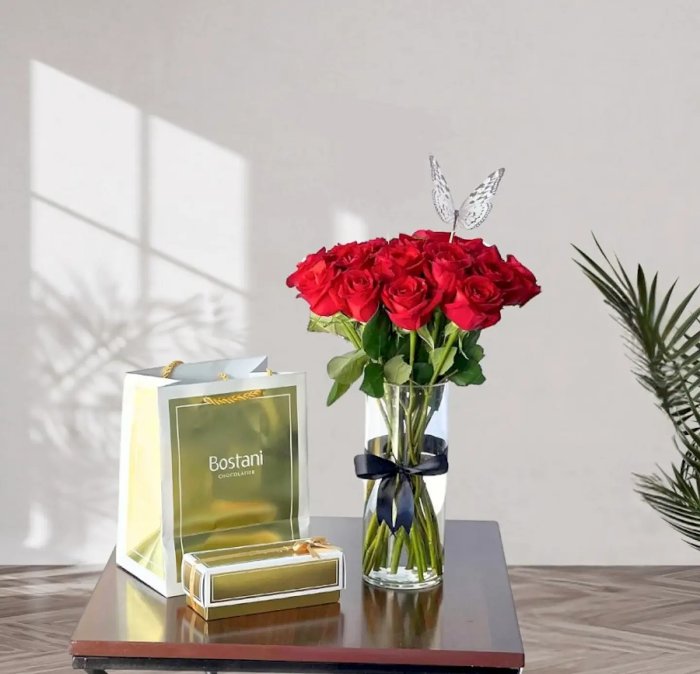 Flower Arrangement With Bustani Chocolate 14