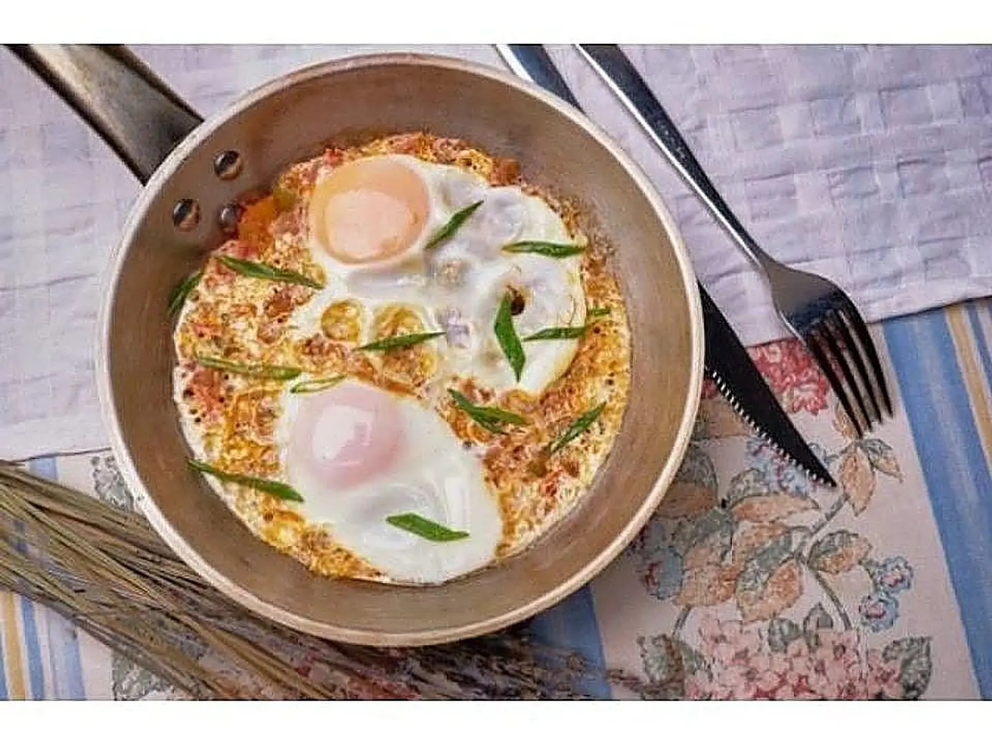 بيض عيون كشنة