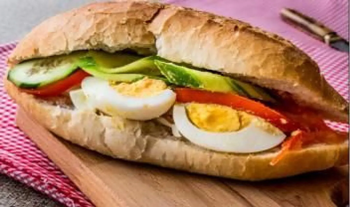 Eggs With Cheese