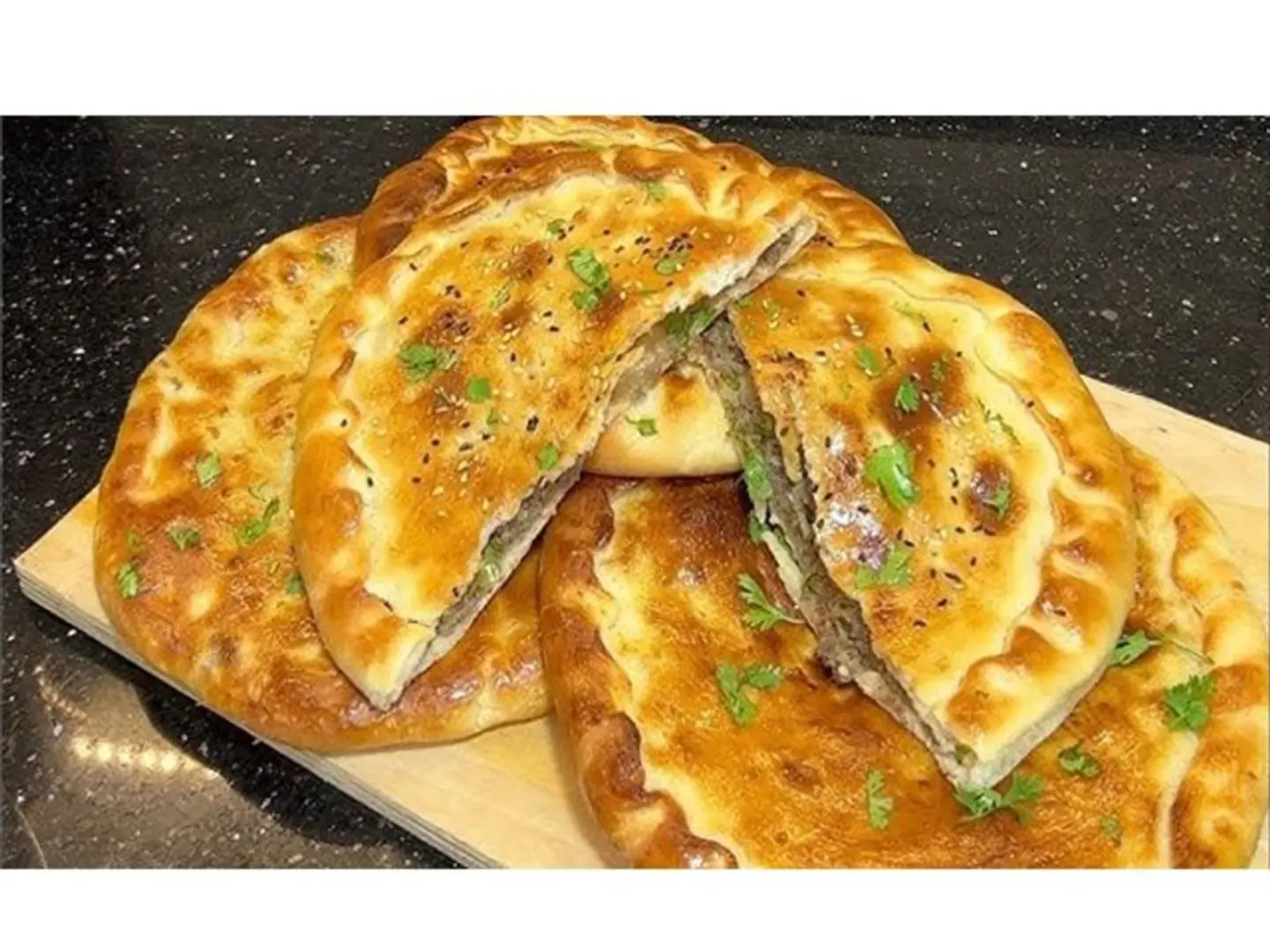 حوواشي وش بيتزاء