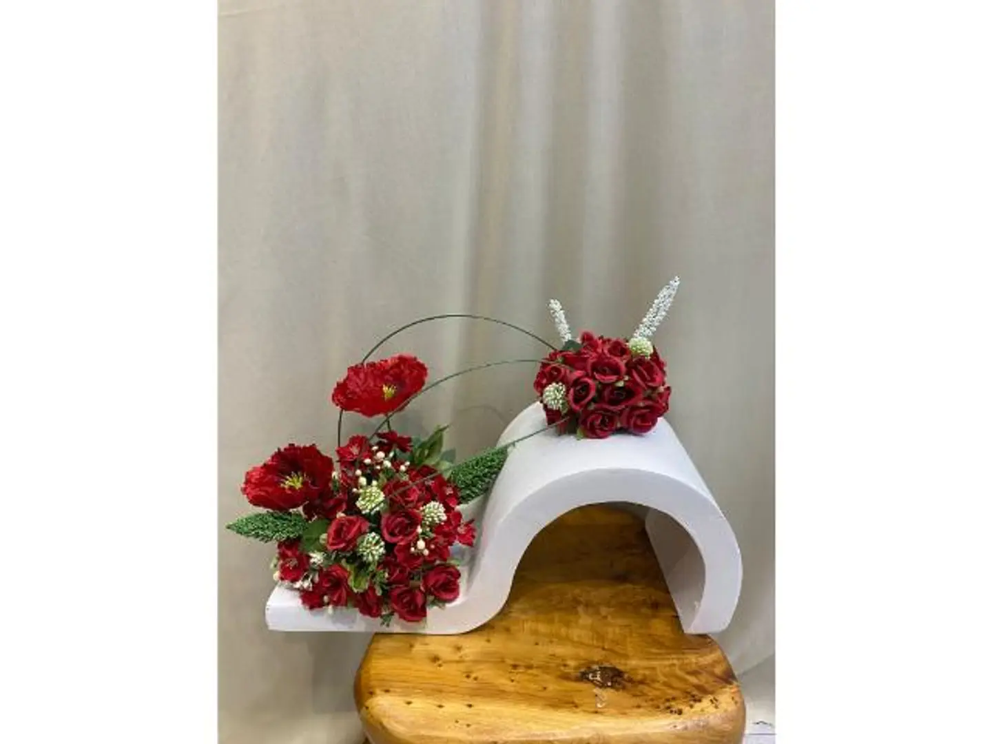 Marriage Stand