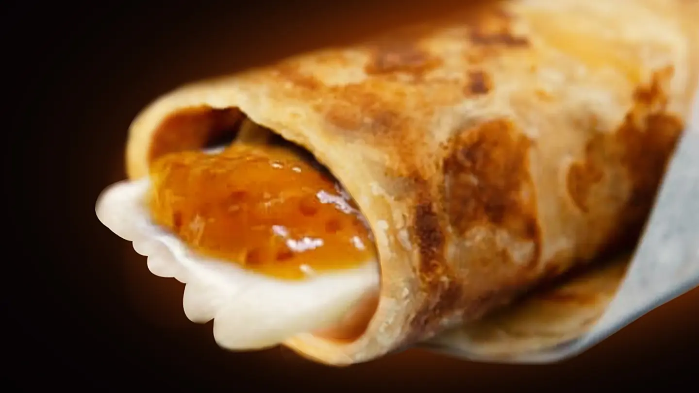 فطيرة جبن سائل بالمربى