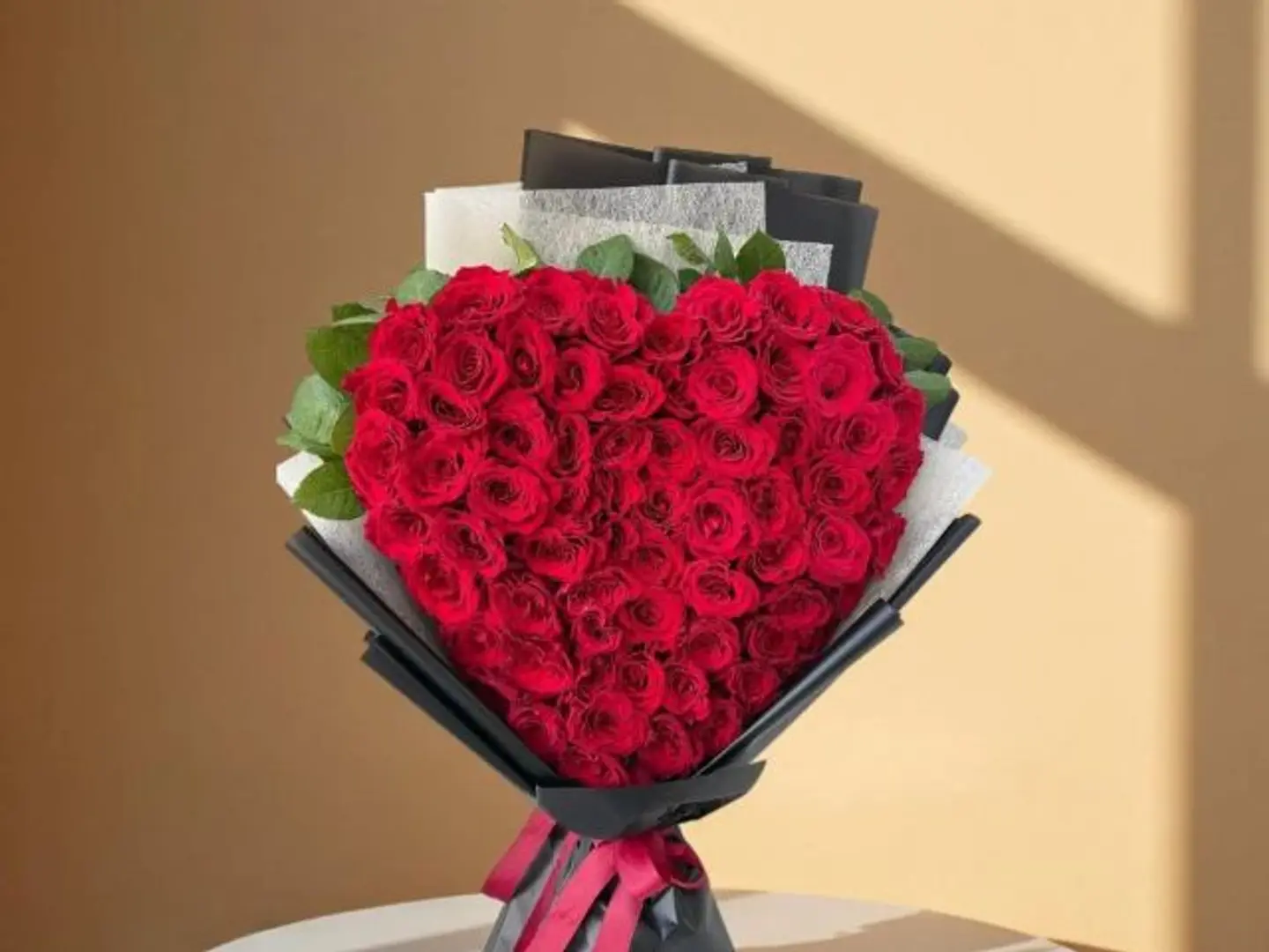 باقة قلب ورد آحمر