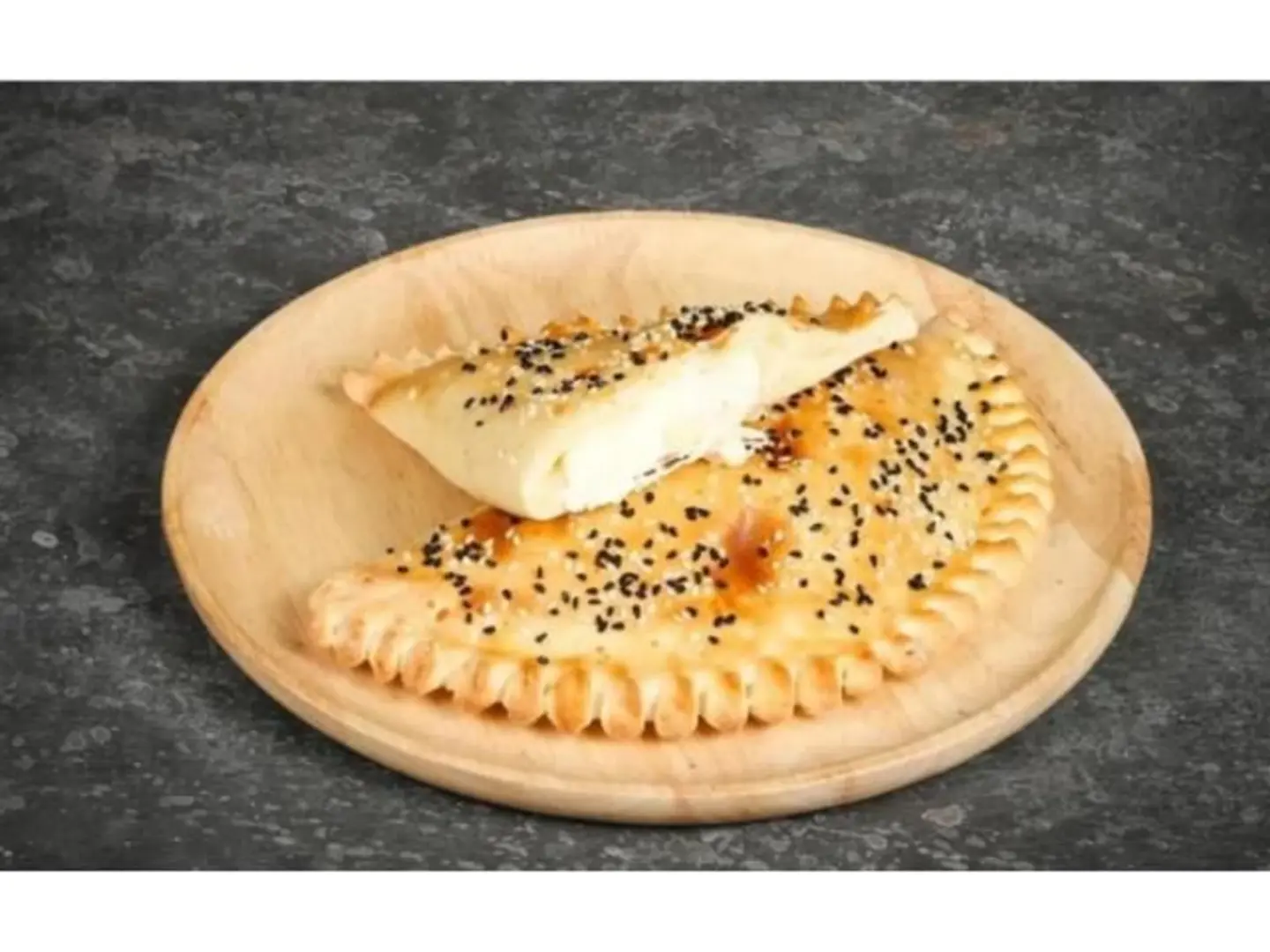 فطيرة جبن بلدي