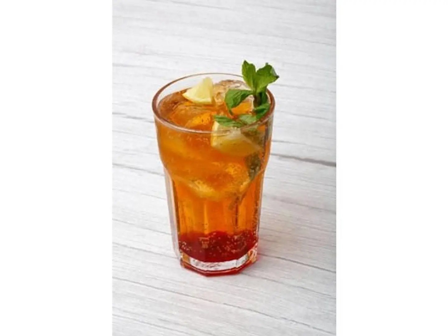 Iced Peach Tea Mojito