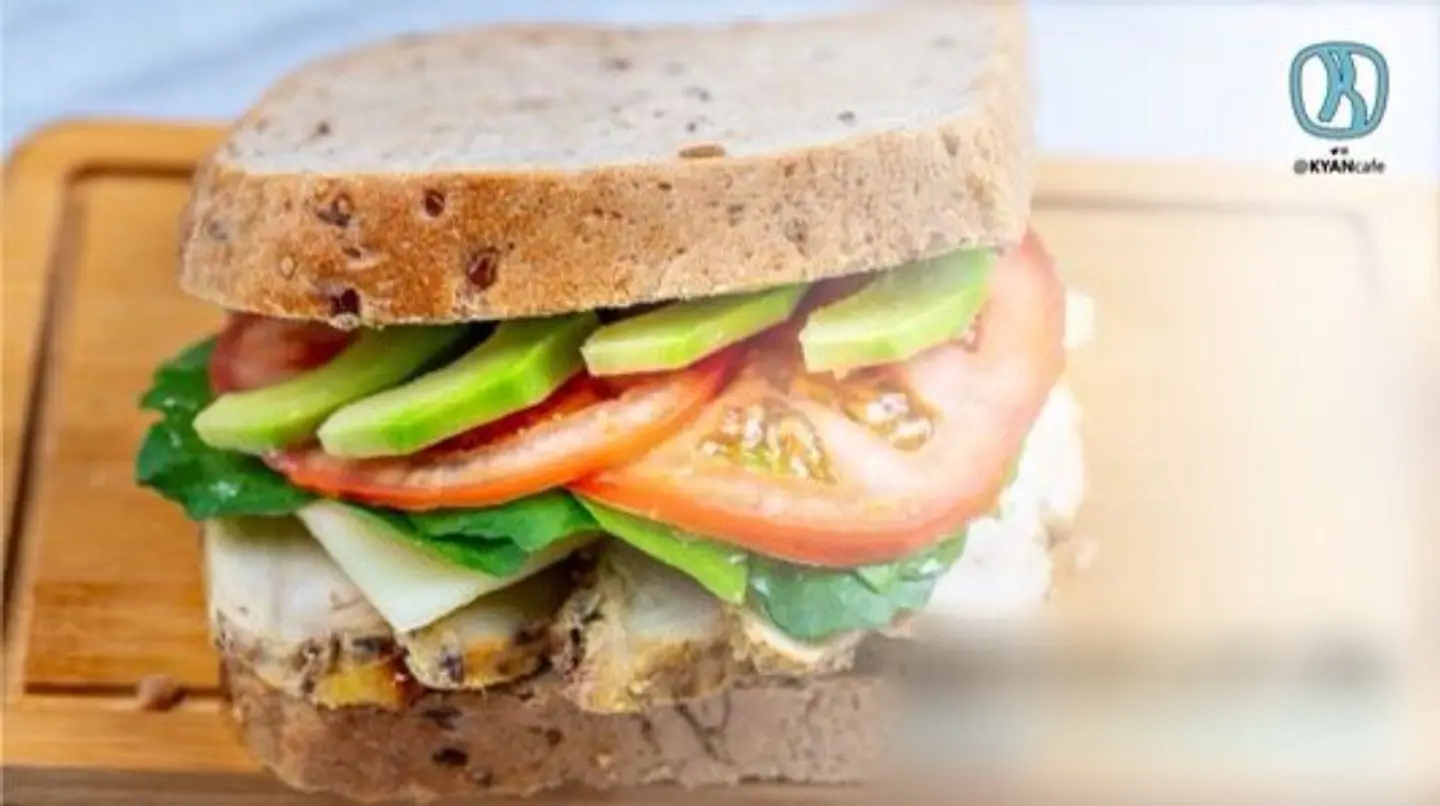 Cazsar Sandwich