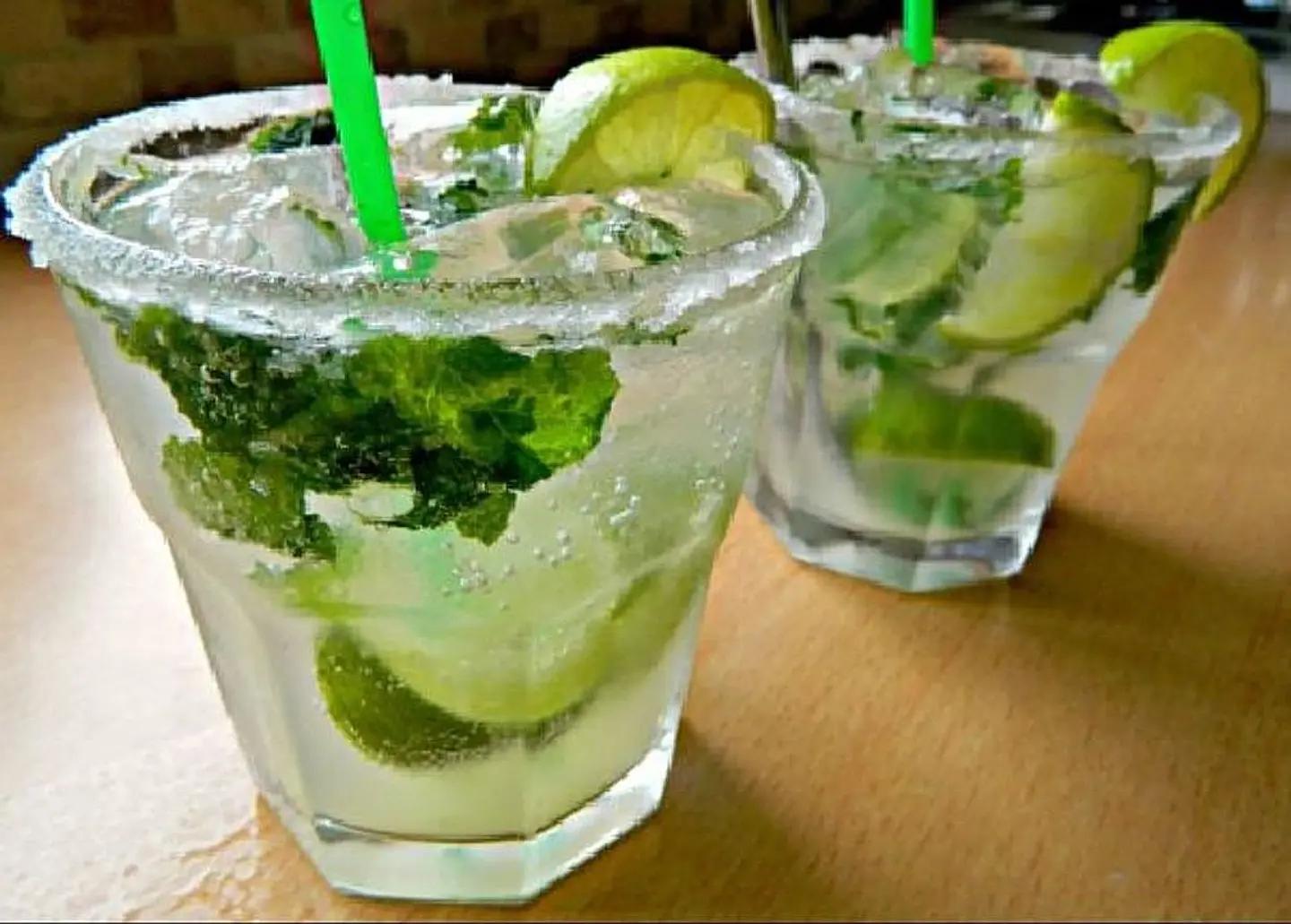 Champagne Mojito