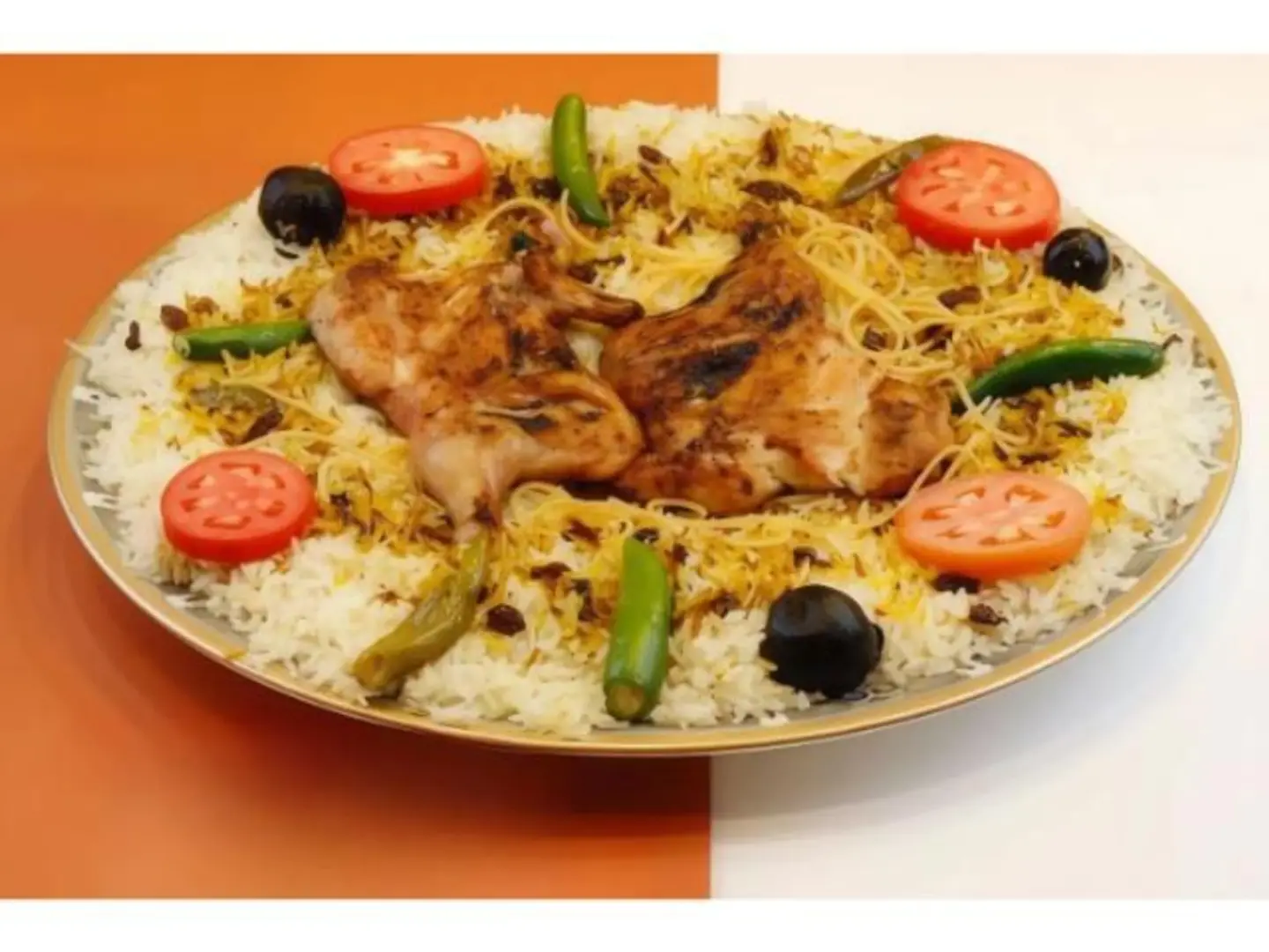 Whole Madbi Chicken With Peshawari Rice