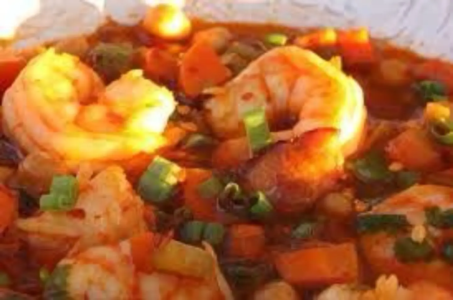 Mixed Vegetable Soup With Shrimps And Red Sauce