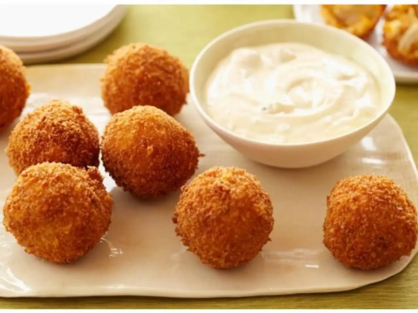 كرات دجاج الجبن