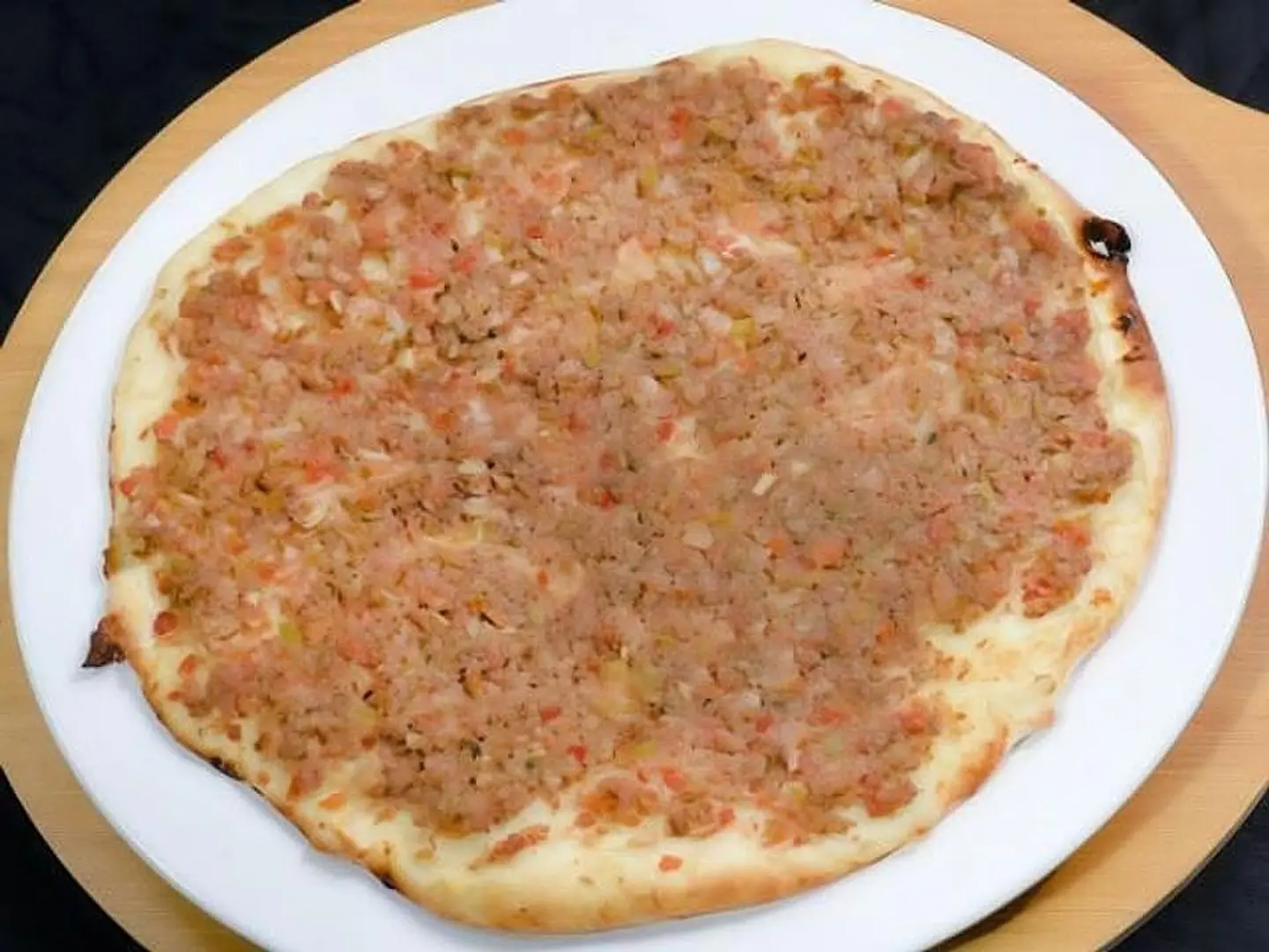 Lahmah Bel Ajeen Pie