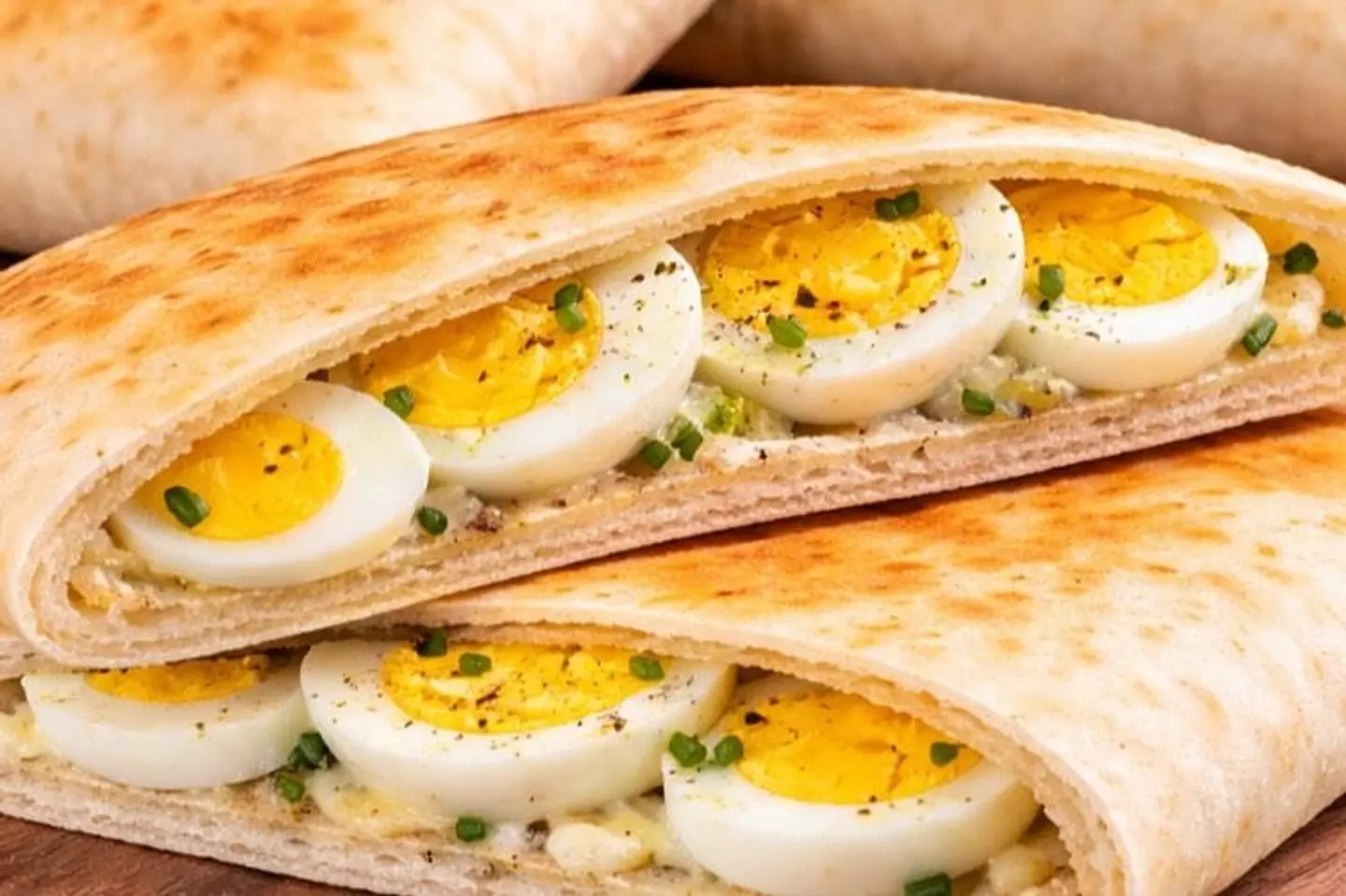 فطيرة بيض مسلوق