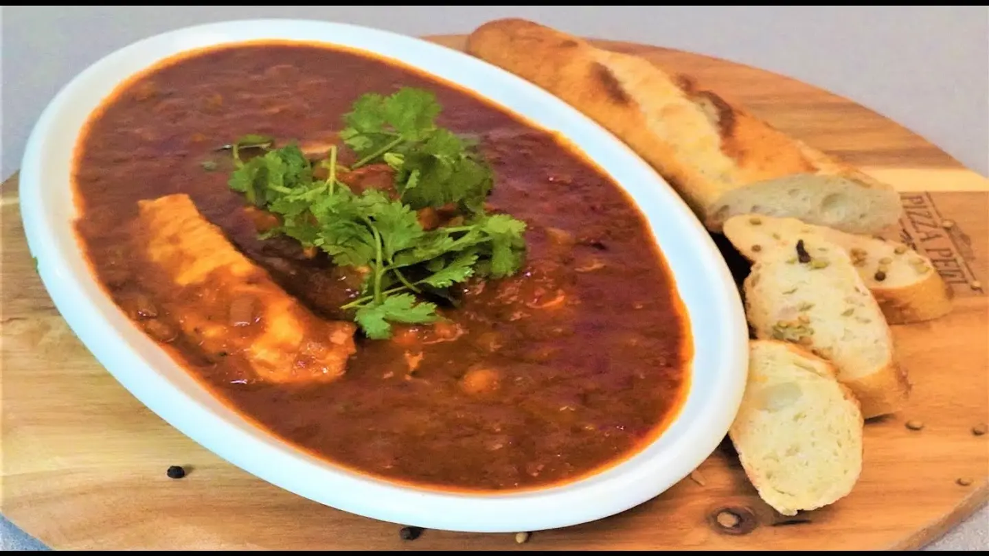 Red Tagine - A Quarter Kilo Fillet Casserole With Red
