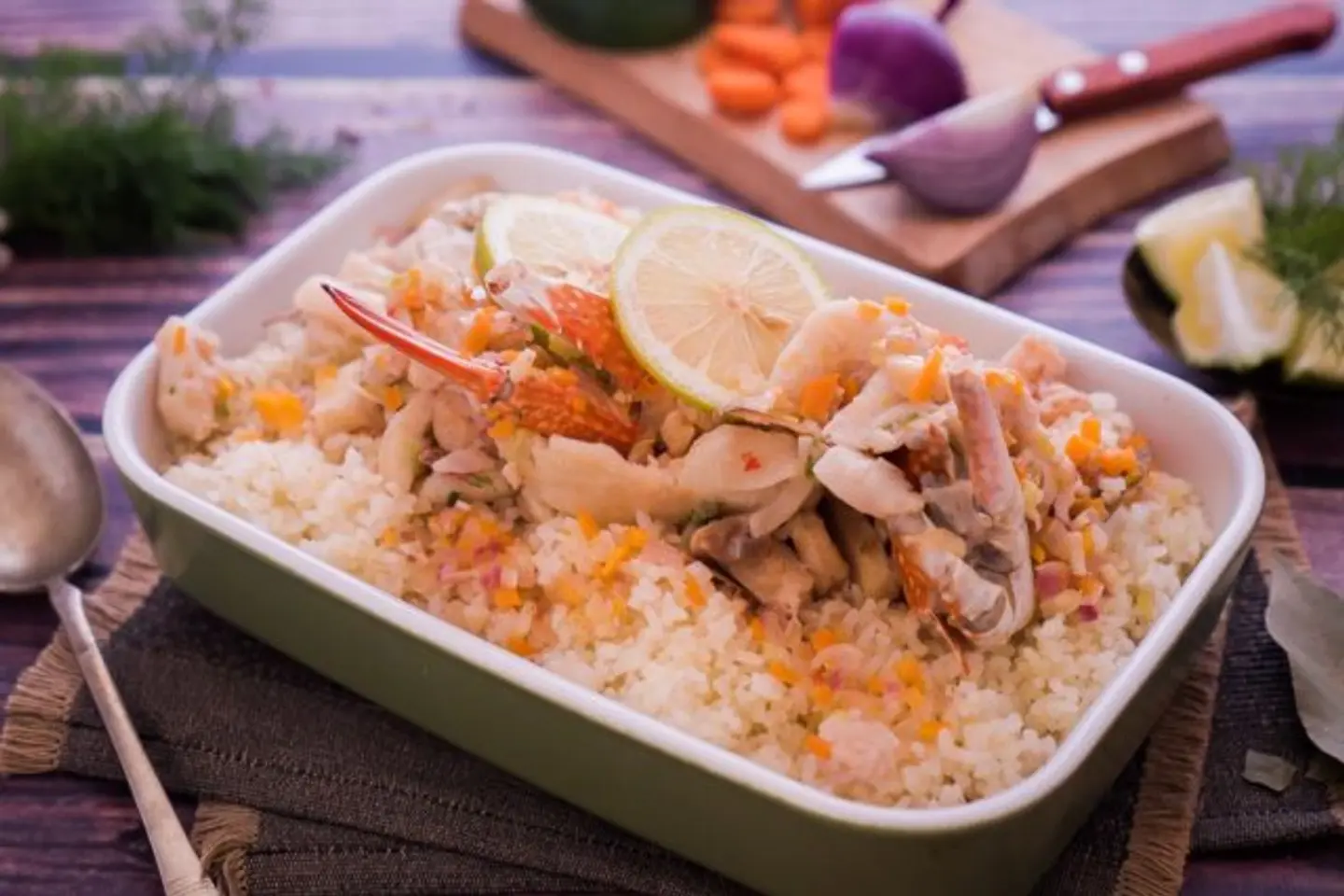 طاجن فتة سي فود بالخل والثوم