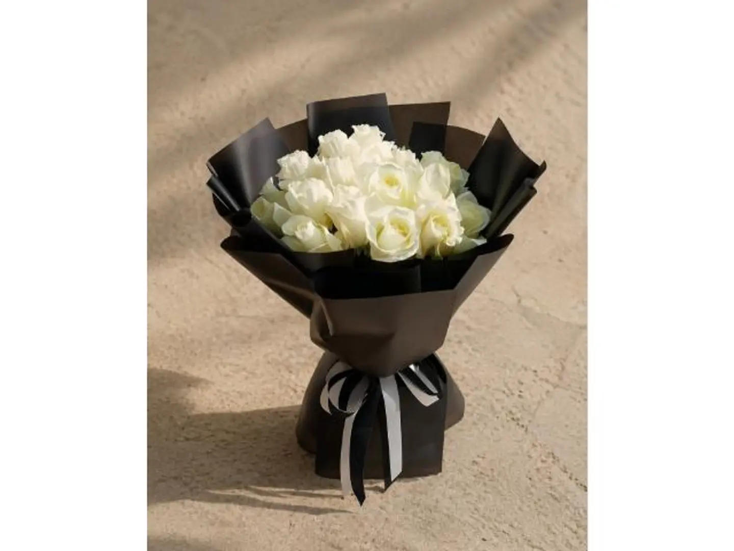 White Rose Bouquet 2