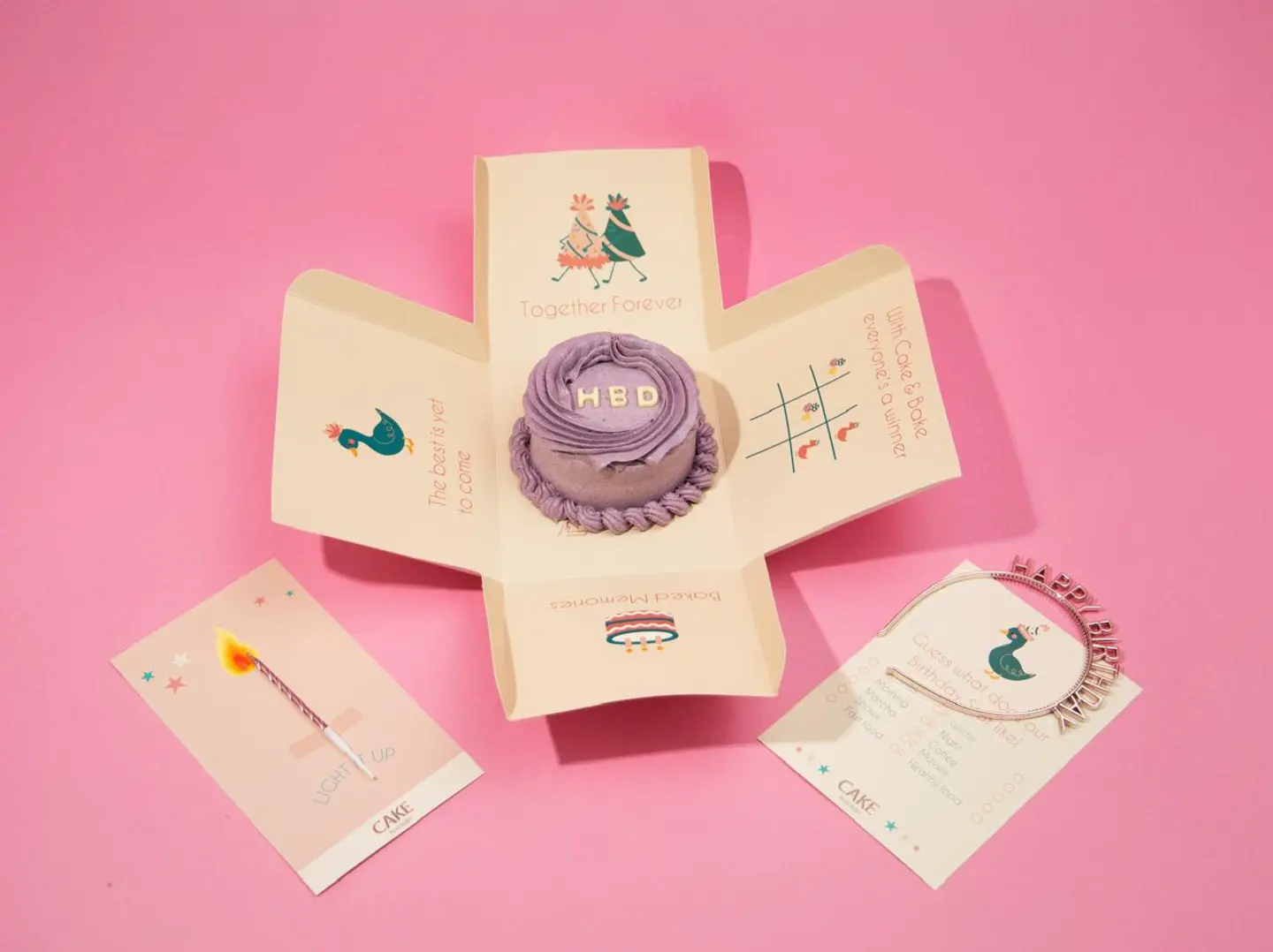 كيك الميلاد بنفسجي