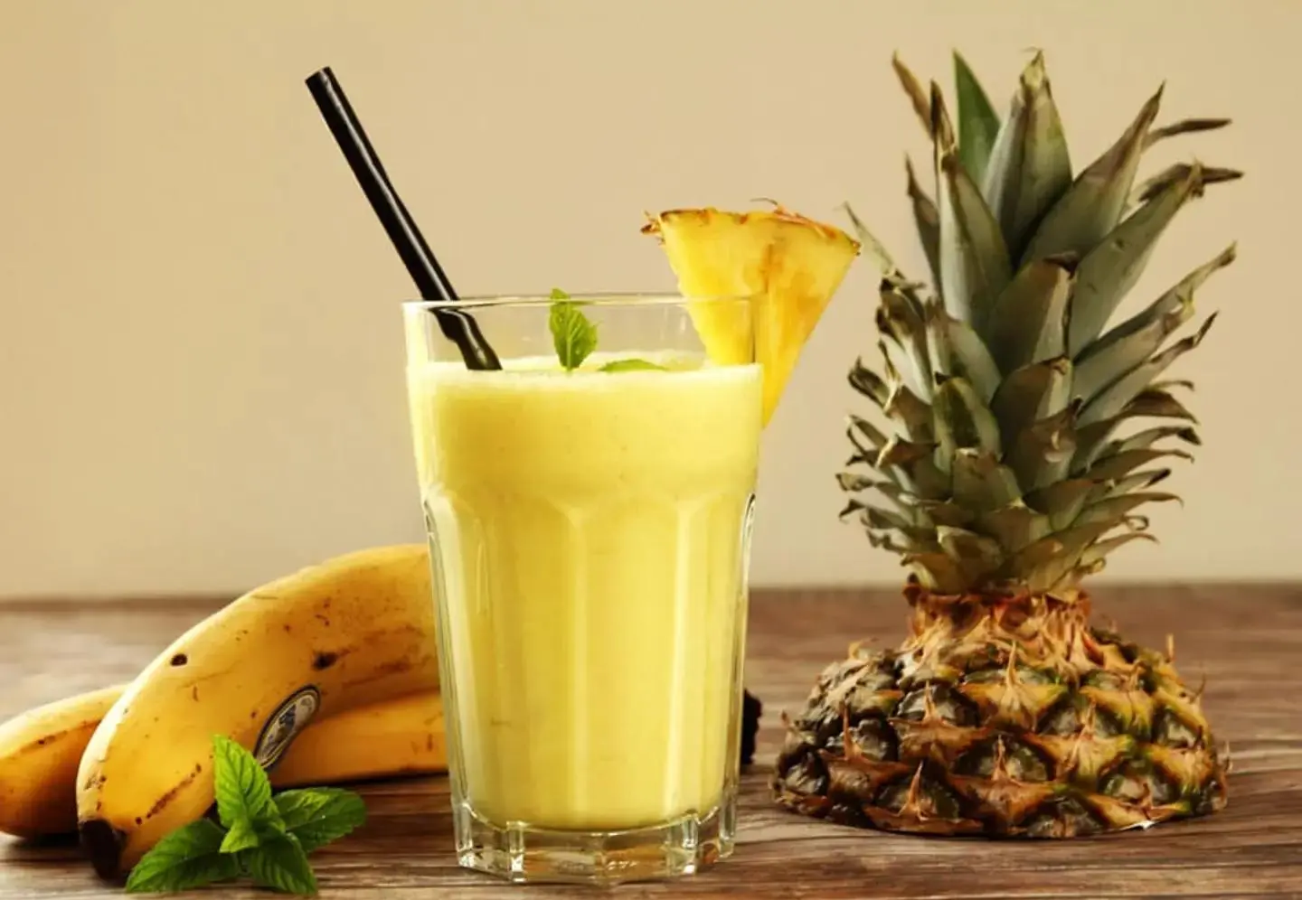 سموزي اناناس