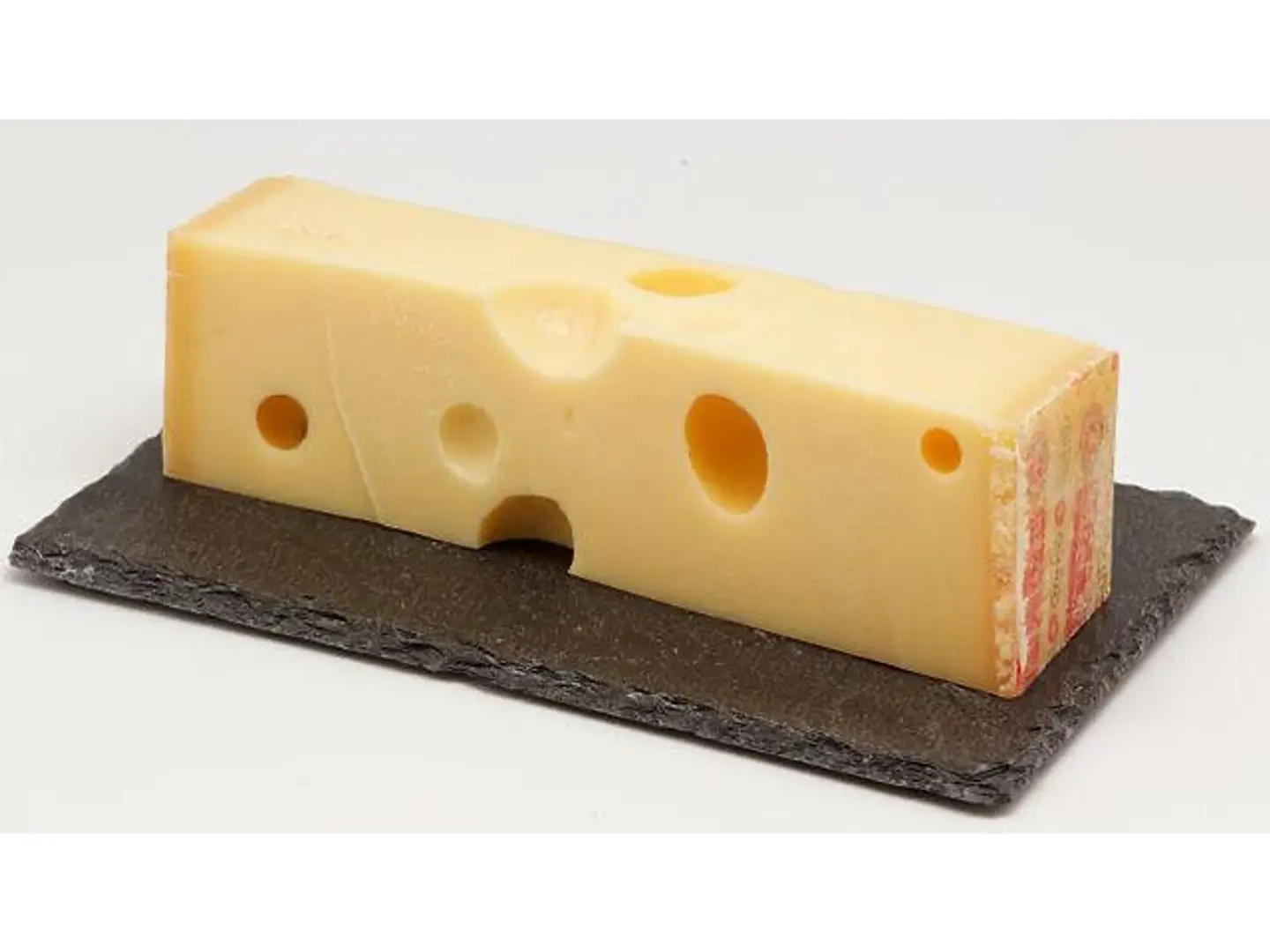 جبنة أمنتال السويسرية