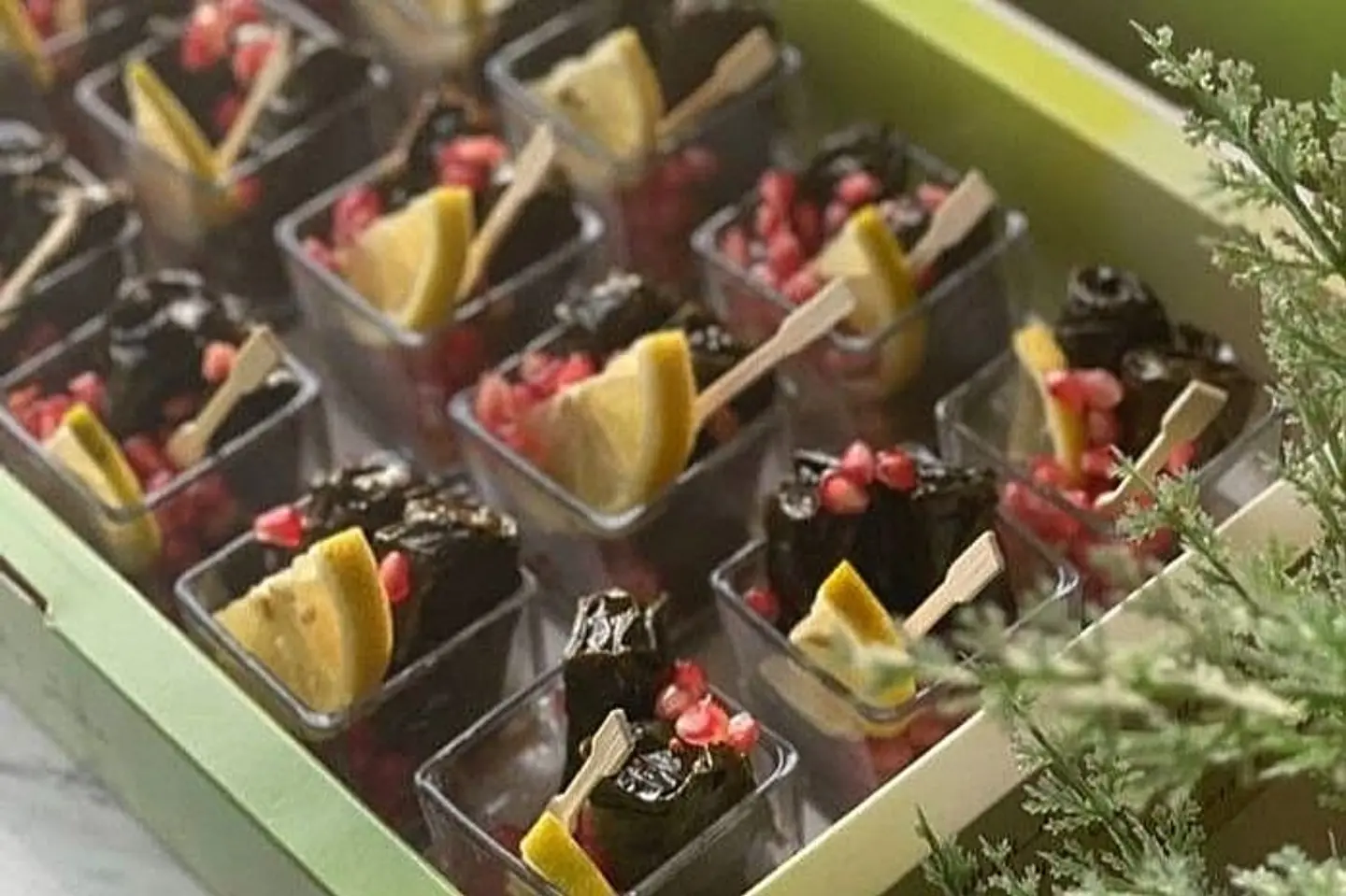 بوكس ورق عنب للمناسبات