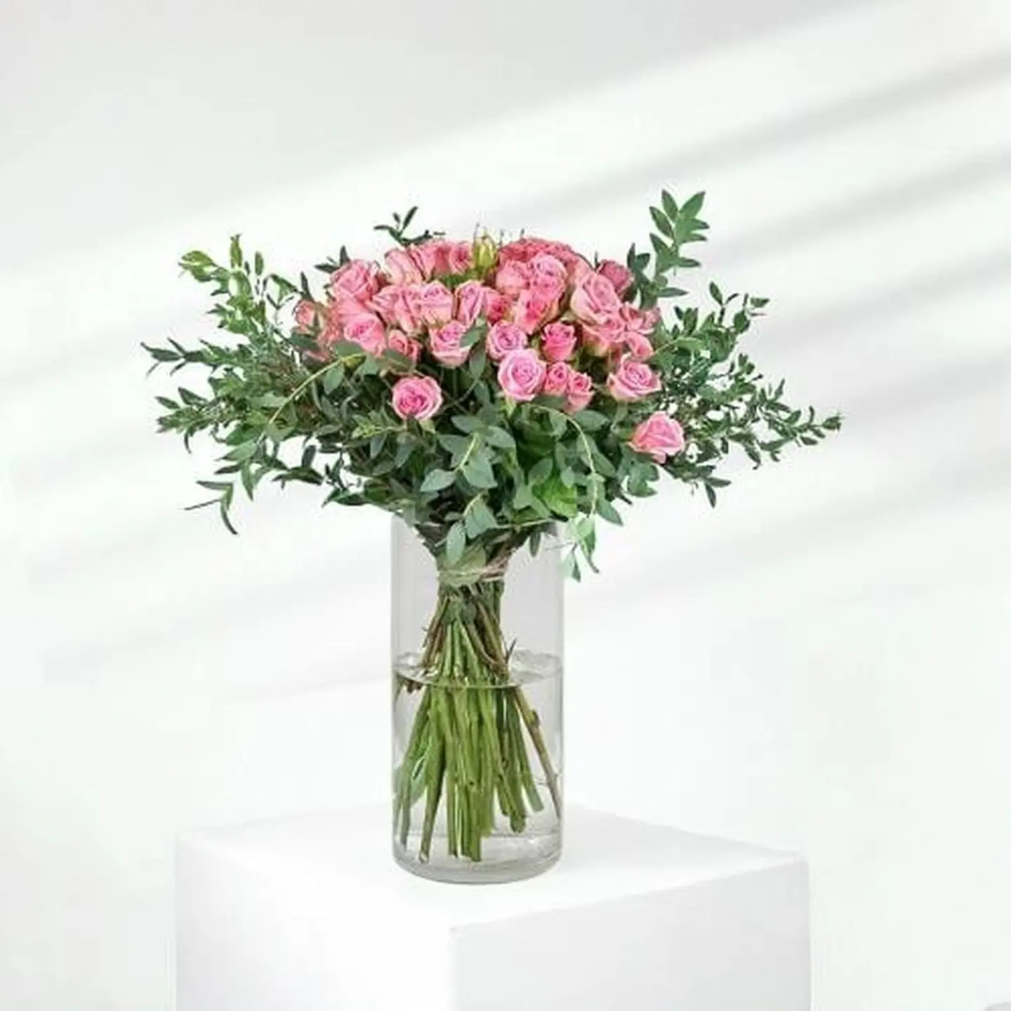 فازة ‏وشيئاً من هدوء عينيها كان يواسيني ♥️