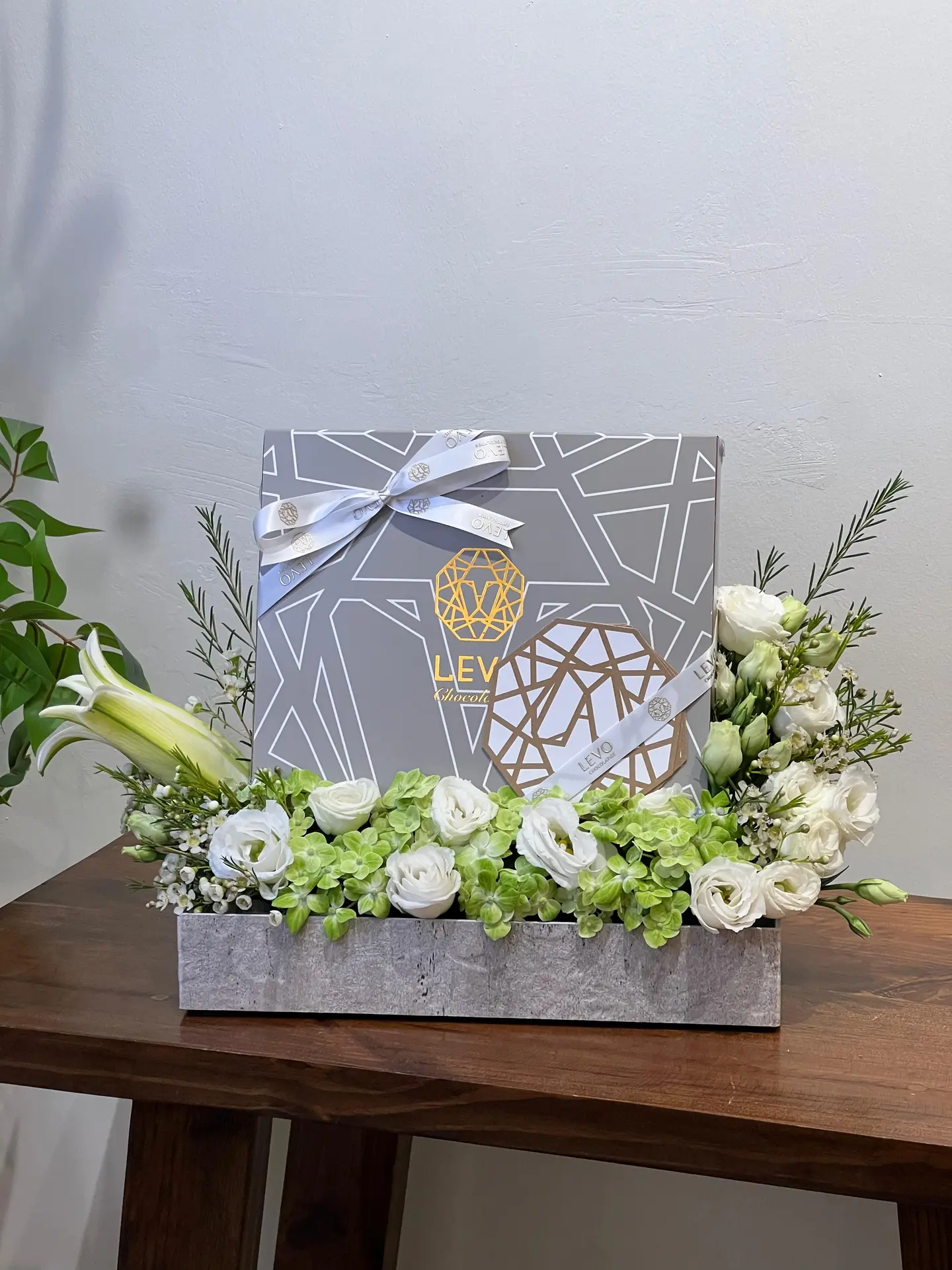 ورد وشوكلت ليفو